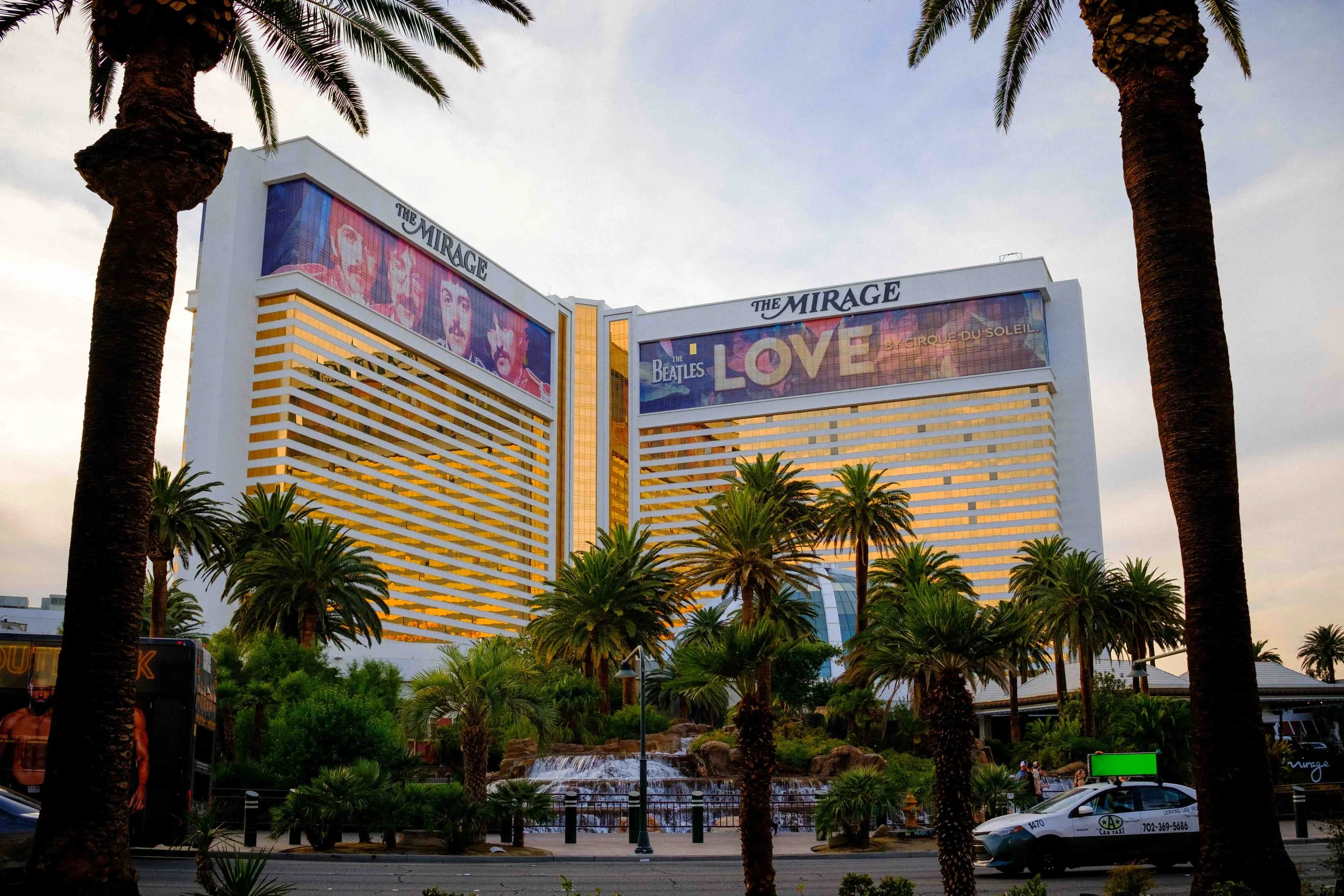 Aidan Hennebry - Las Vegas Photography - Winter 2022-21.jpg
