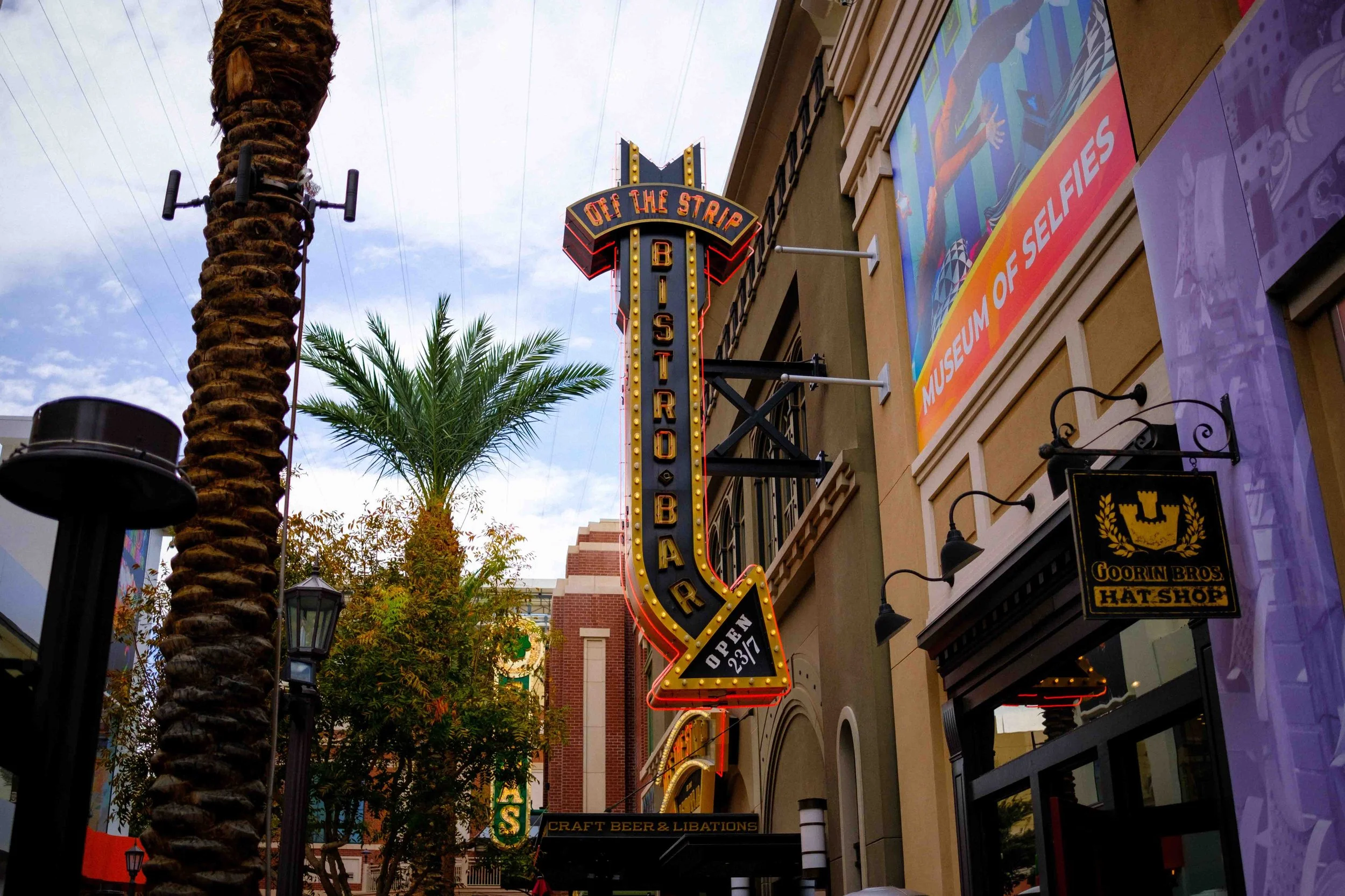 Aidan Hennebry - Las Vegas Photography - Winter 2022-61.jpg
