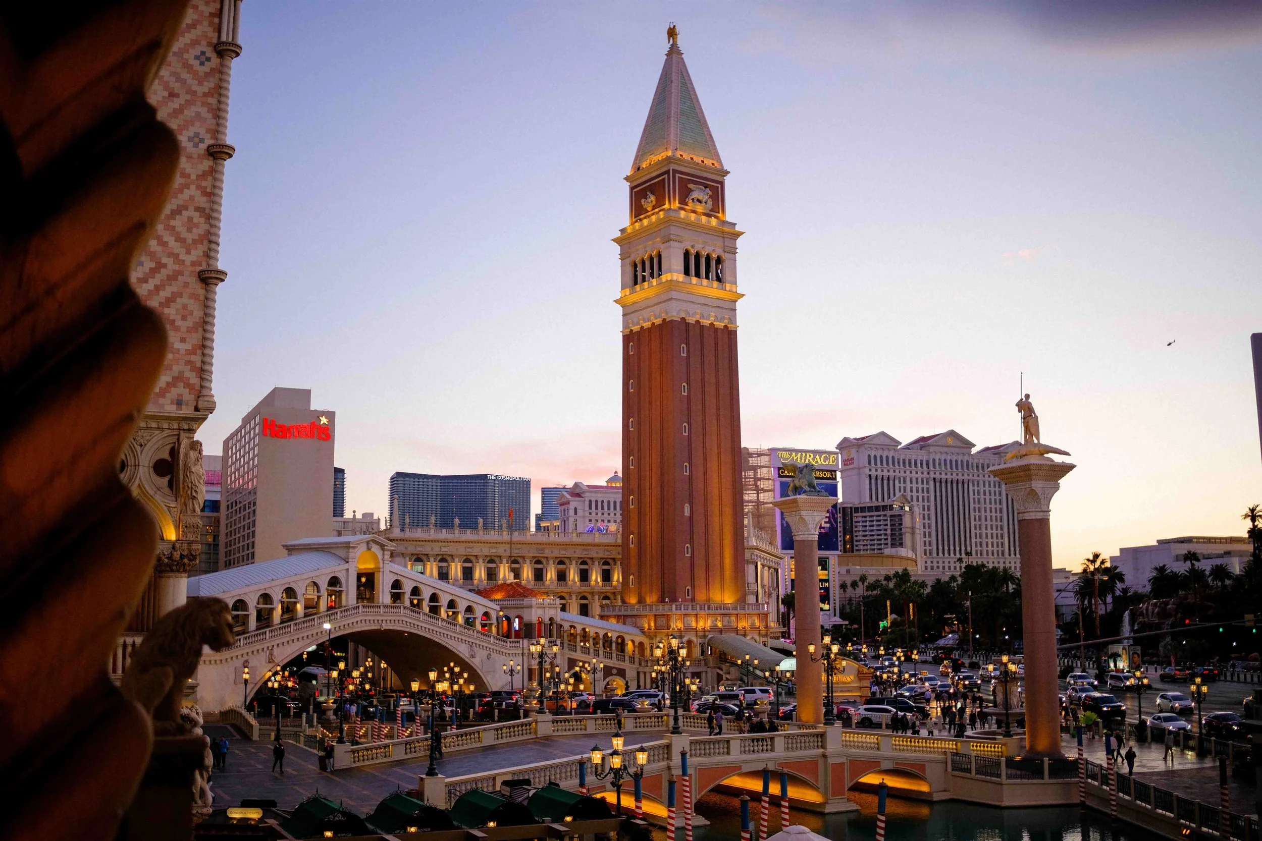 Aidan Hennebry - Las Vegas Photography - Winter 2022-72.jpg