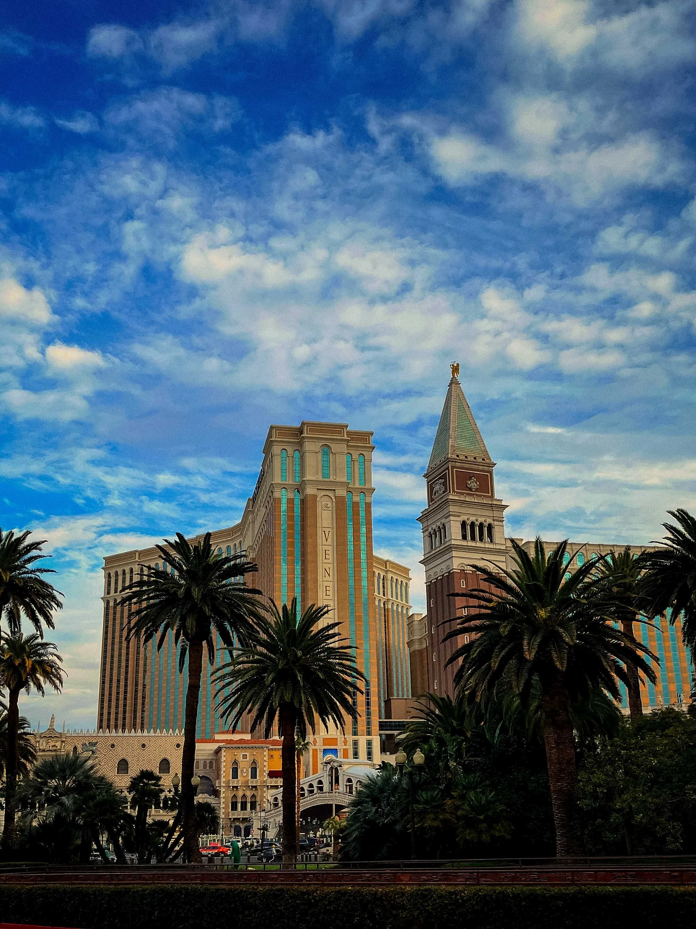 Aidan Hennebry - Las Vegas Photography - Winter 2022-94.jpg