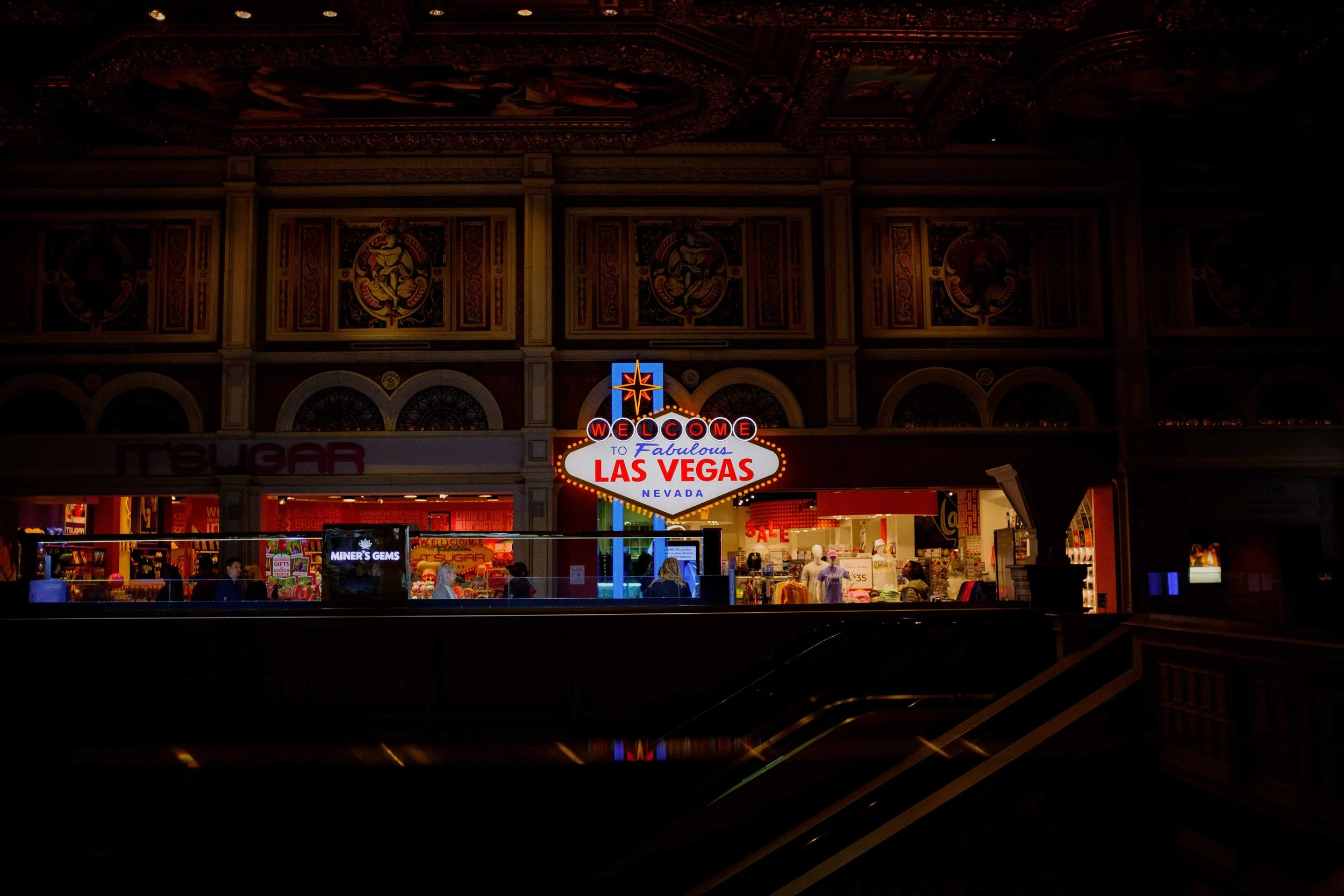 Aidan Hennebry - Las Vegas Photography - Winter 2022-96.jpg