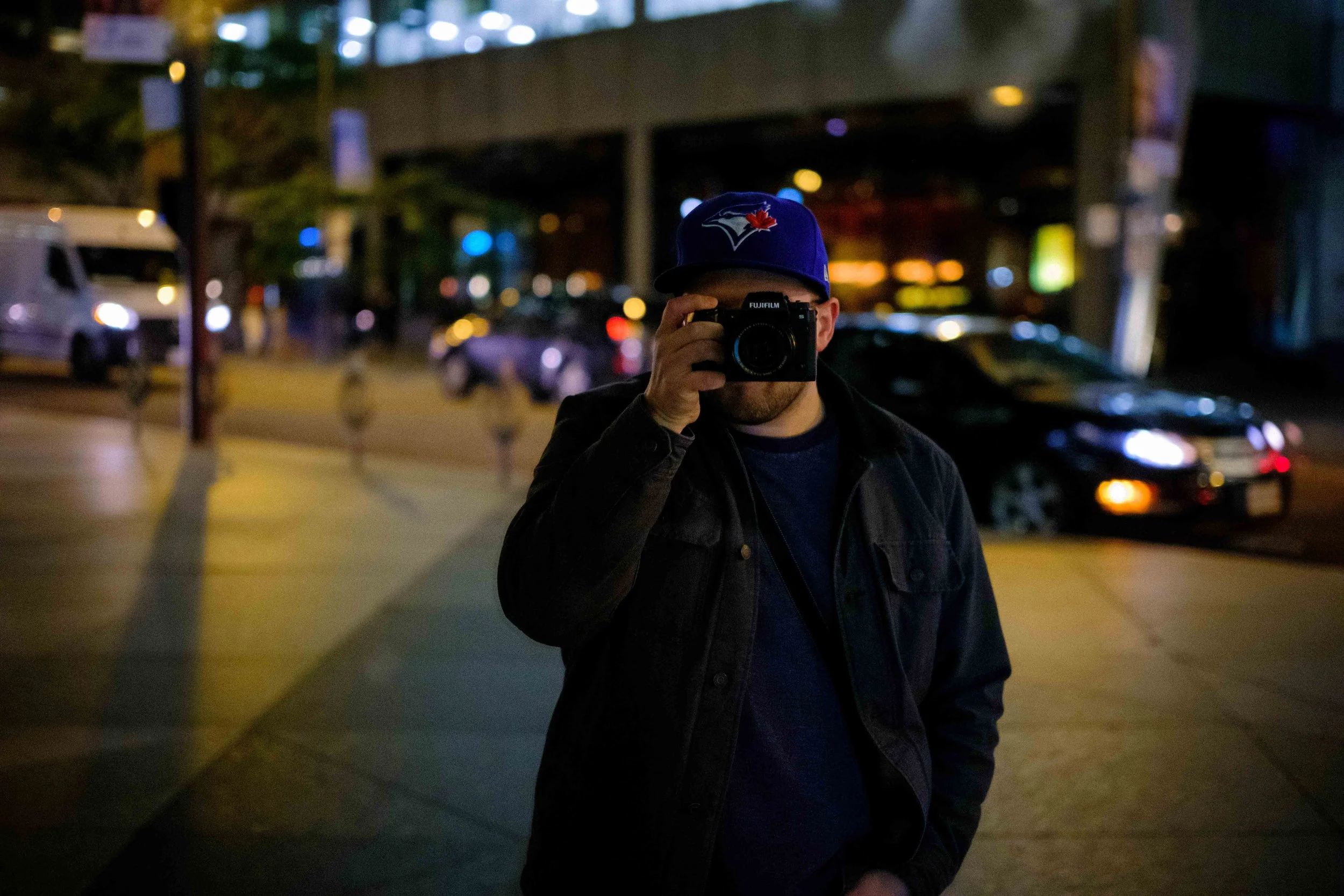 221007 Toronto Street Photography at Night - Blog-1.jpg