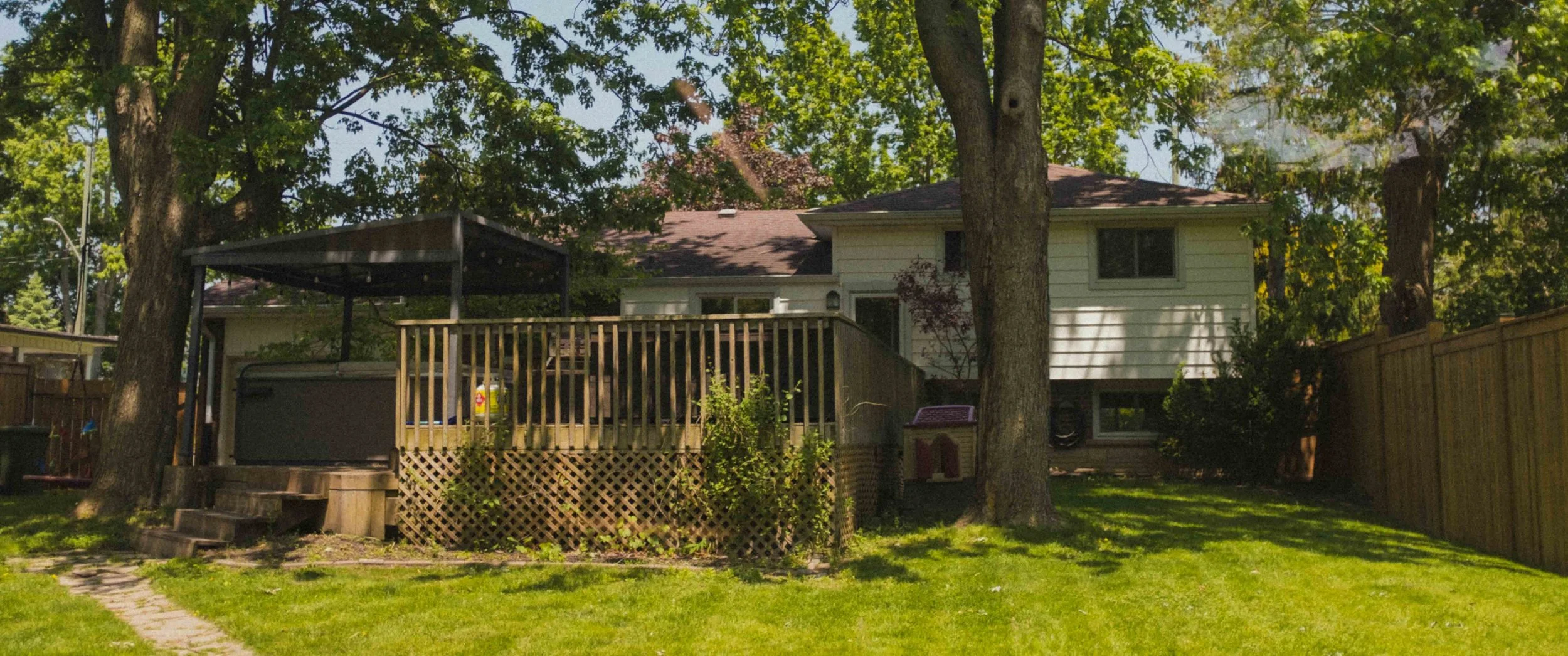 Cinematic Front Yard Photos - Blog-1.jpg