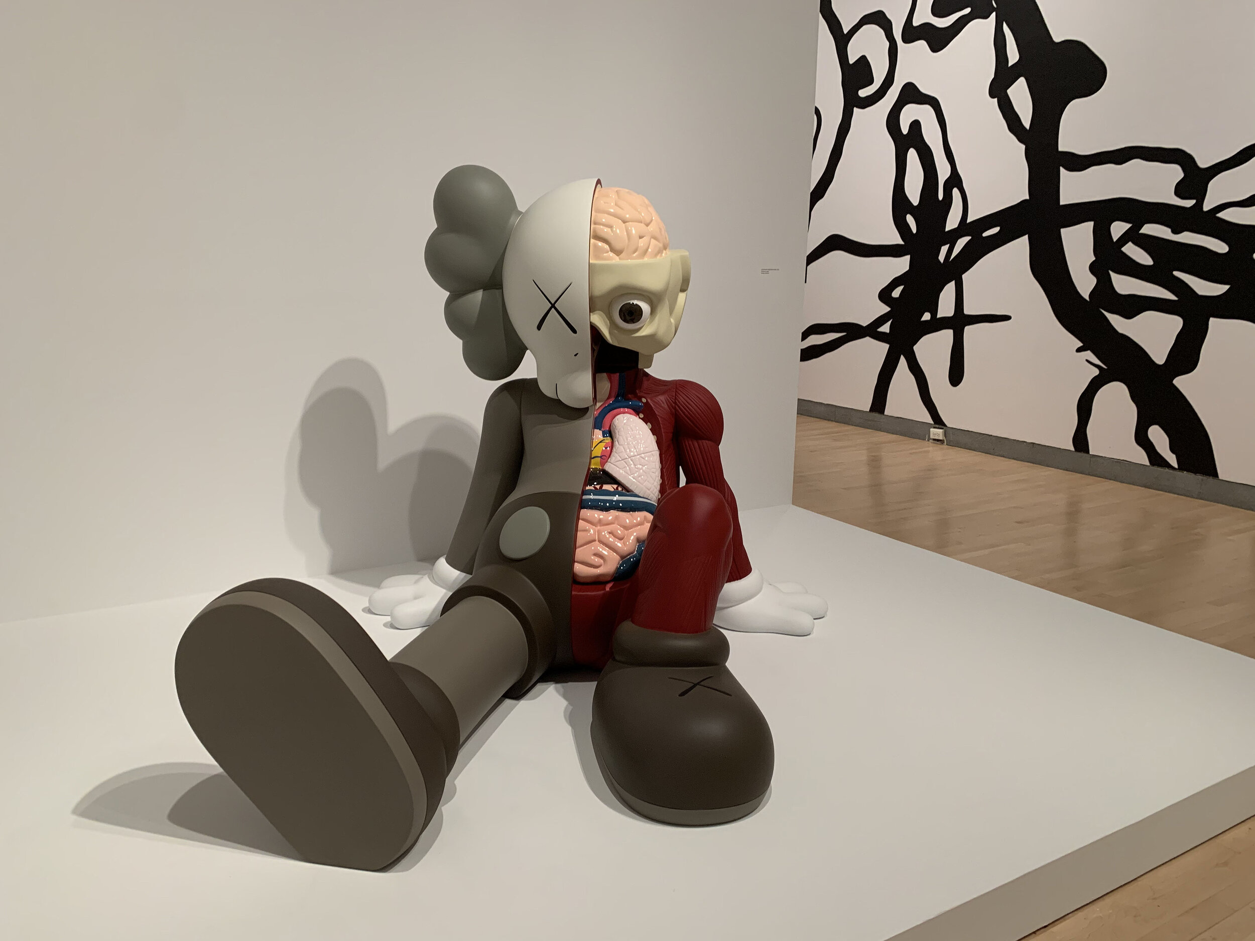 KAWS: Eyes wide shut