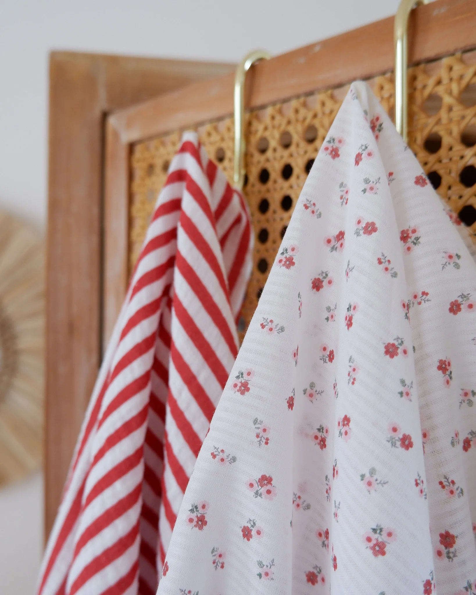 Tissu double gaze marinière rouge (4).jpg