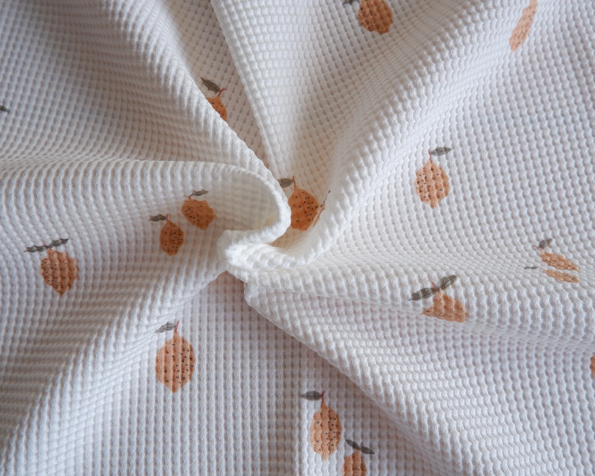 Tissu Nid d'abeille imprimé citrons (3).jpg