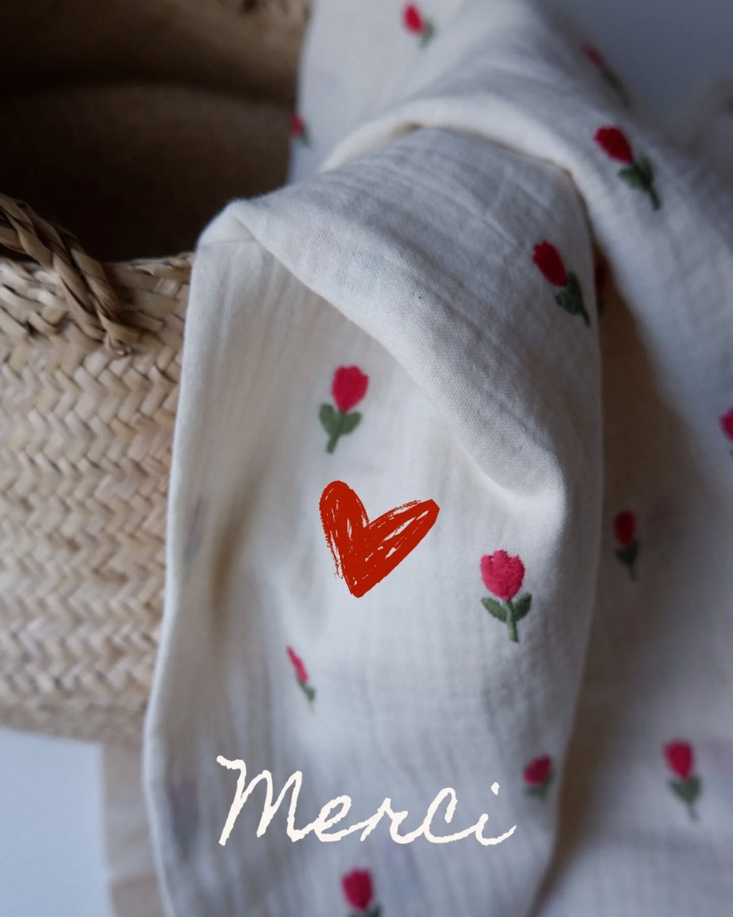 Un immense merci pour votre enthousiasme ! 🤍

Quand j'ai annonc&eacute; que je lib&eacute;rais une s&eacute;lection de pi&egrave;ces pour tourner une page, je ne m'attendais pas &agrave; un tel &eacute;lan. Vous avez &eacute;t&eacute; tellement nomb