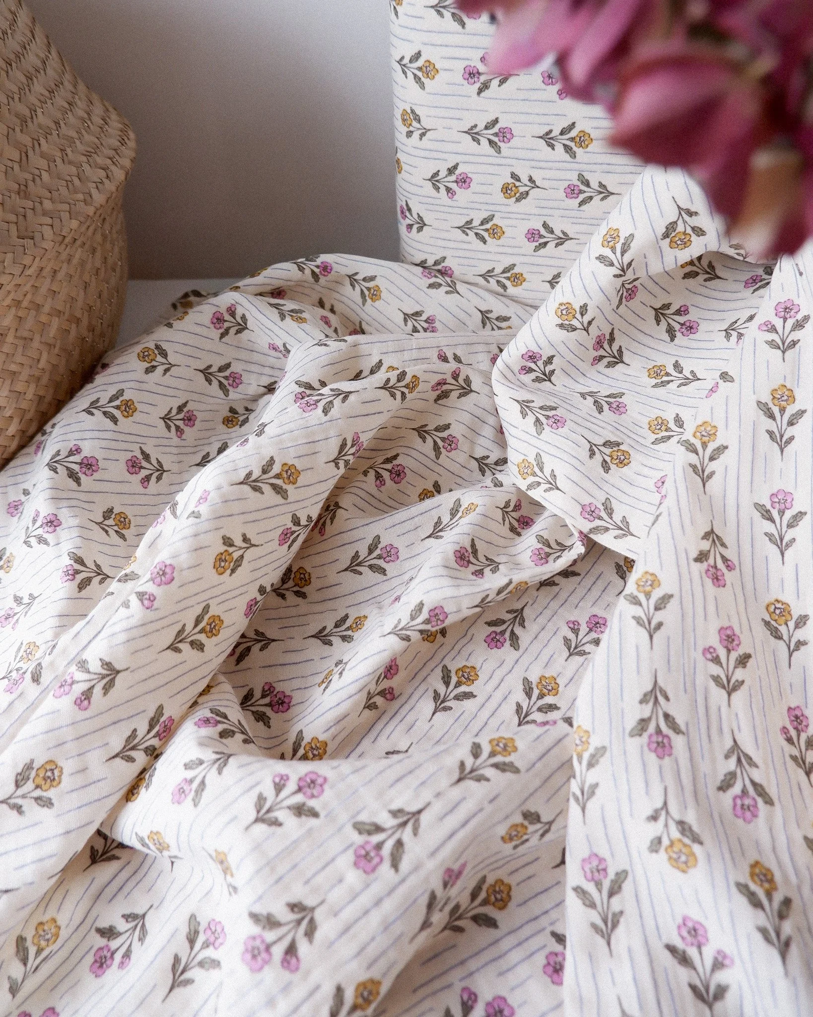 Tissu double gaze de coton fleurs indiennes (4).jpg