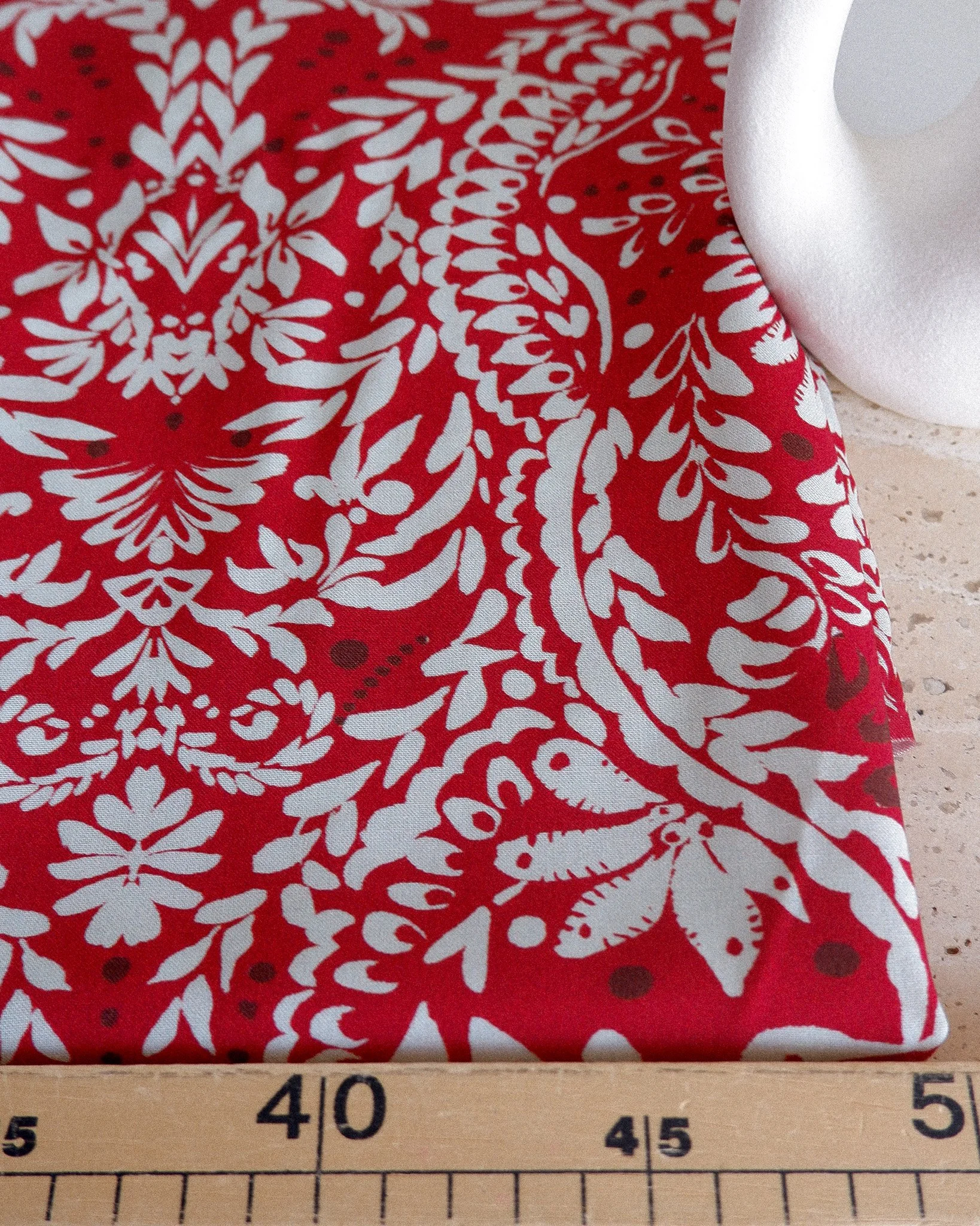 Tissu viscose Ecovéro touge et cream au mètre imprimée jolie Boho (12).jpg