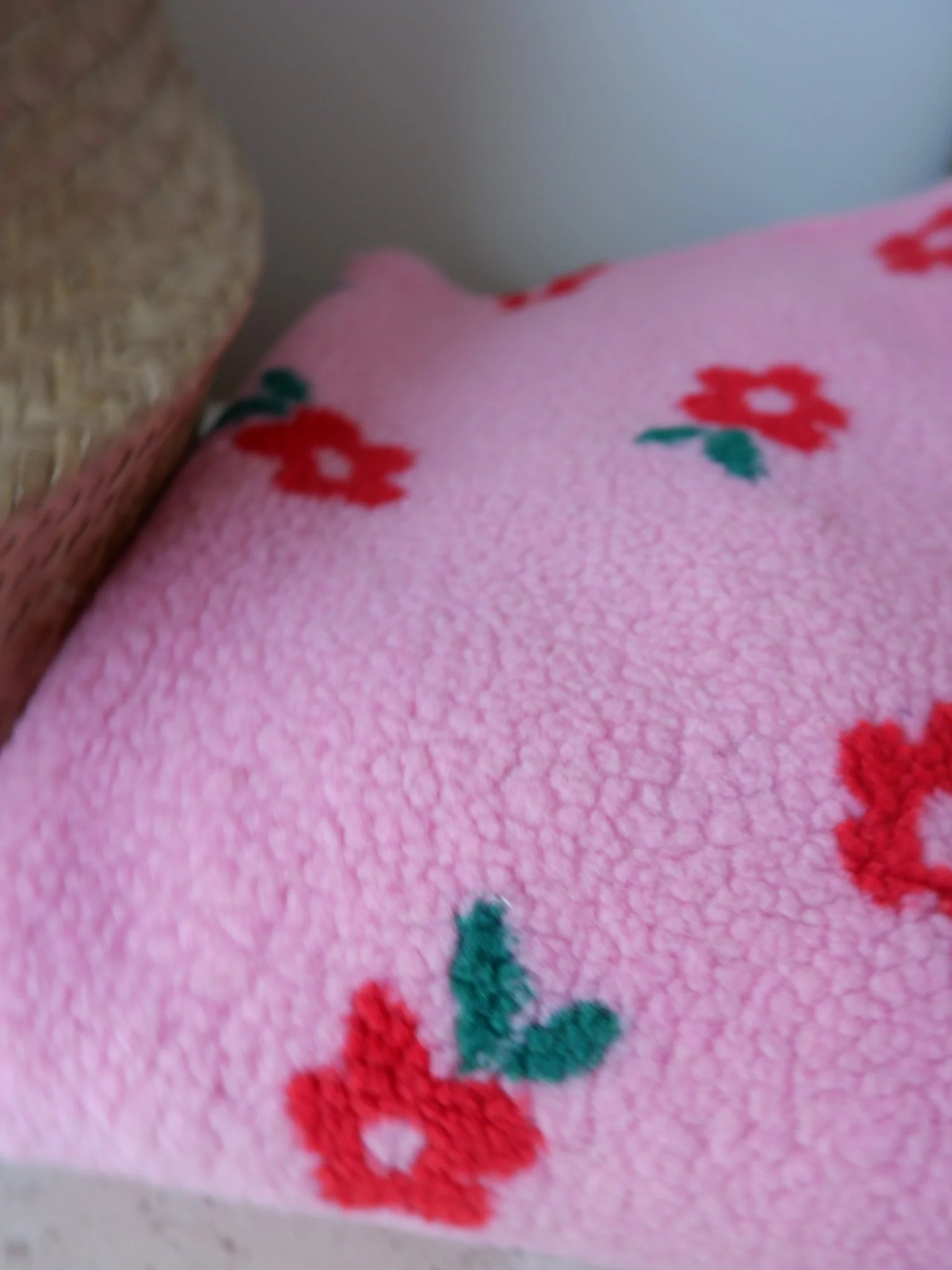 Tissu fausse fourrure Flowers ♡ pepsy.jpg
