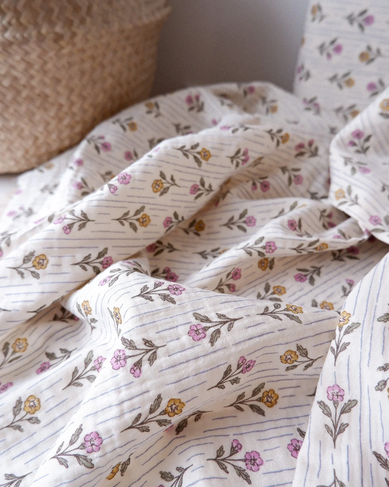 Tissu double gaze de coton fleurs indiennes (5).jpg