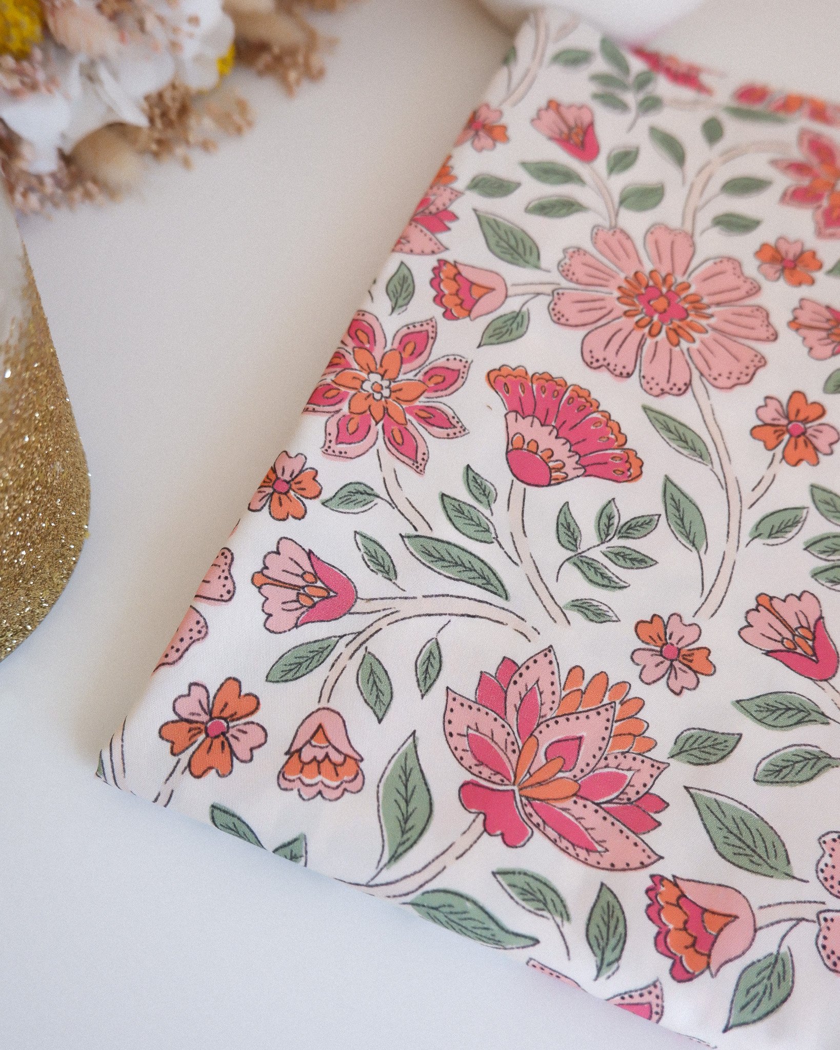 Tissu Saara : notre popeline de coton bio ♡ création Jolie Boho ♡ coloris rose/vert