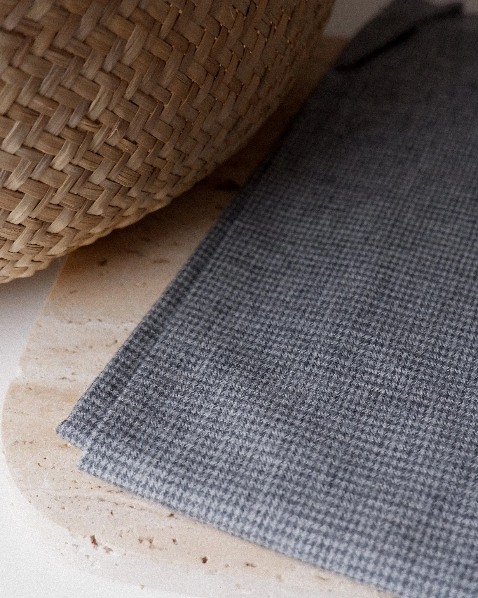 Tissu coton gratté gris clair.jpg