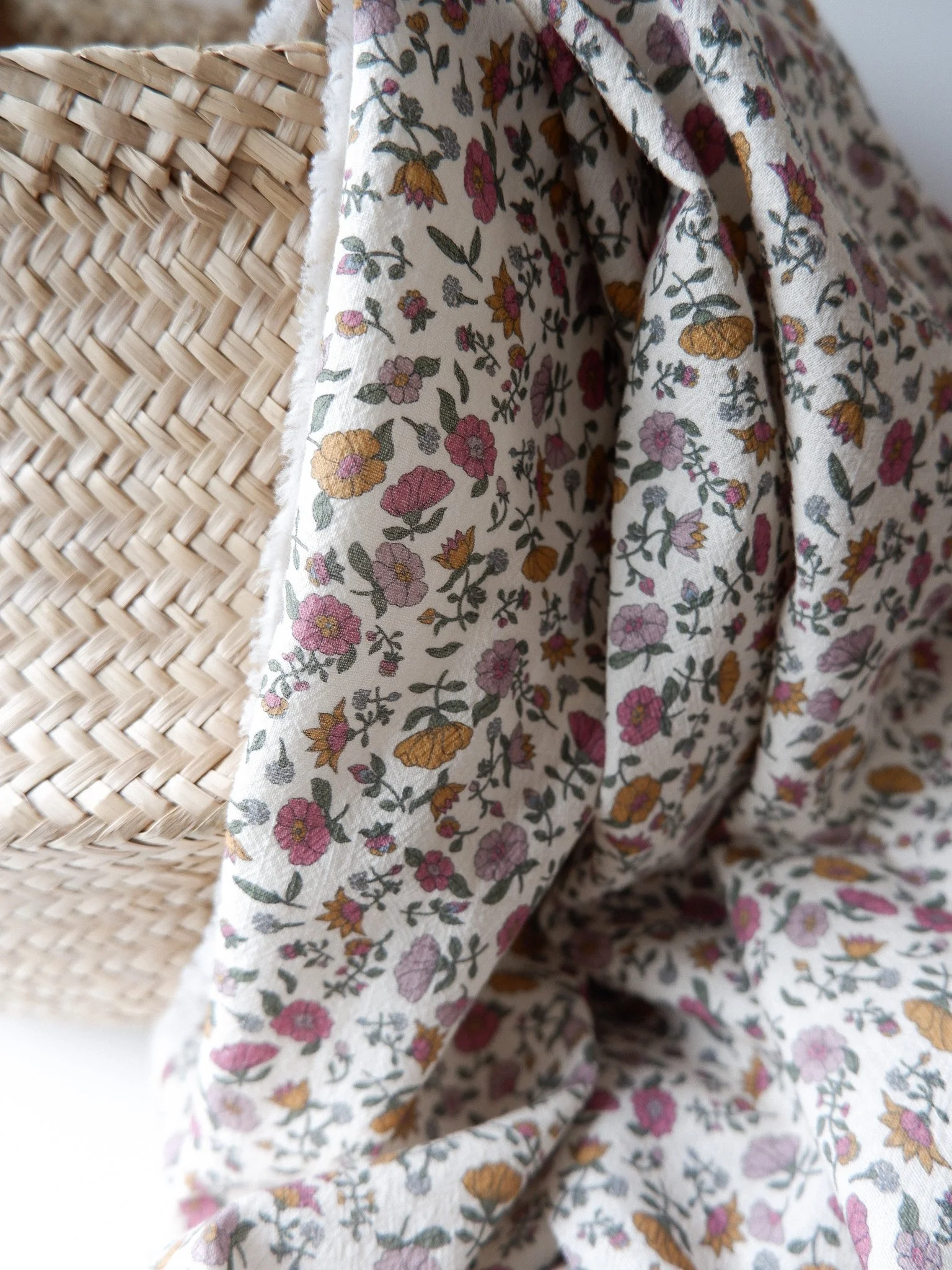 Fanny ♡ coton texturé motif fleuri coloris R.