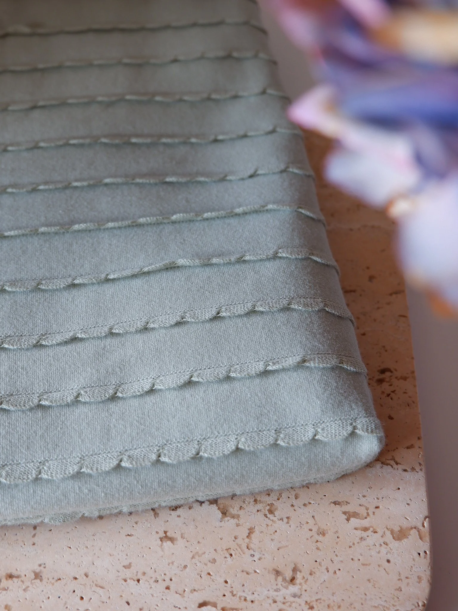 Dune tissu jersey à mini-volants ♡ sage green