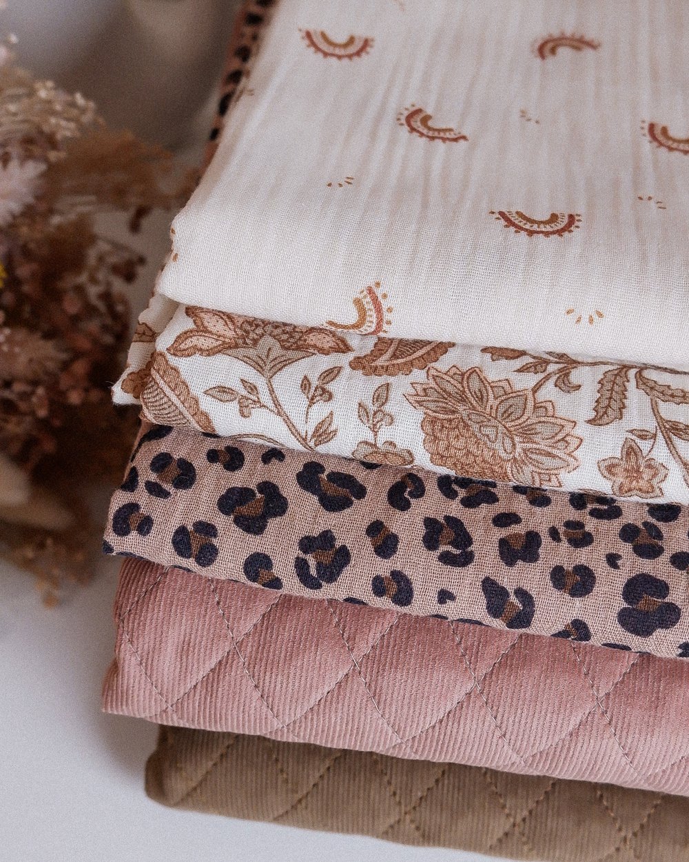 tissu+collection+Jolie+Boho+nid+abeille+double+gaze+coton+bio+jersey+seersucker+www.jolieboho.com+(26).jpg