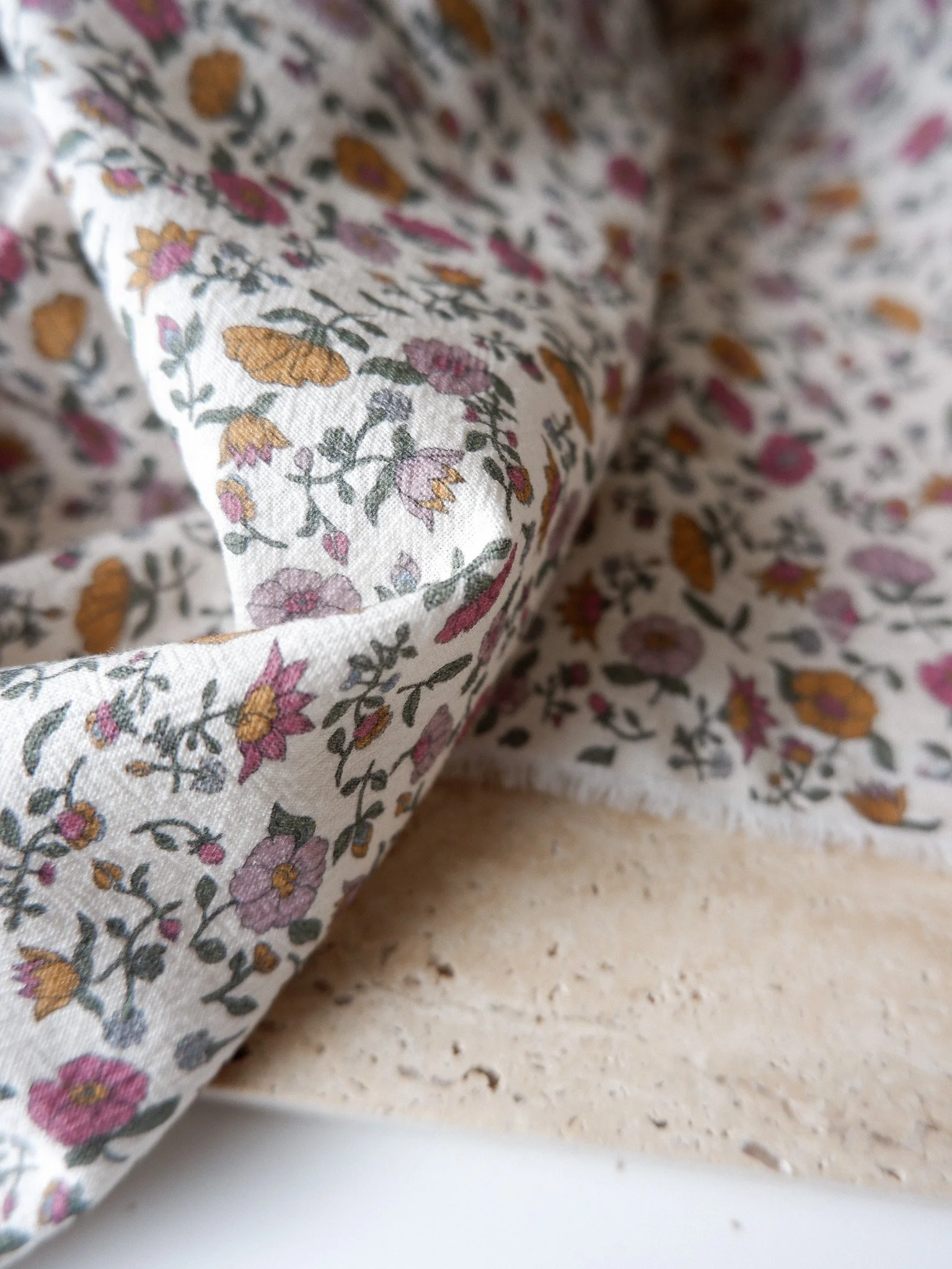 Fanny ♡ coton texturé motif fleuri