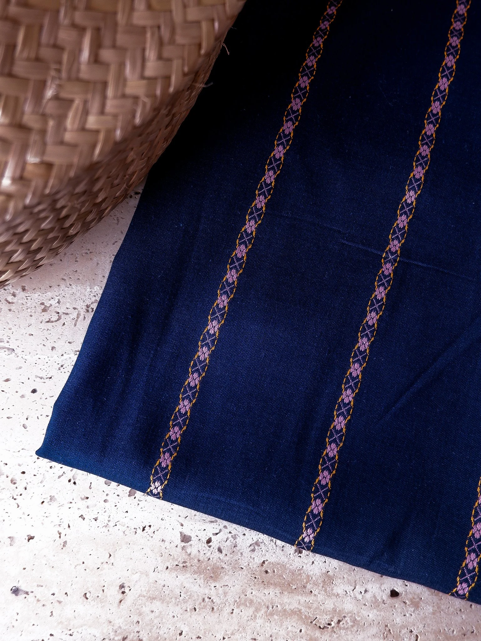 Tissu coton jacquard bleu nuit ♡