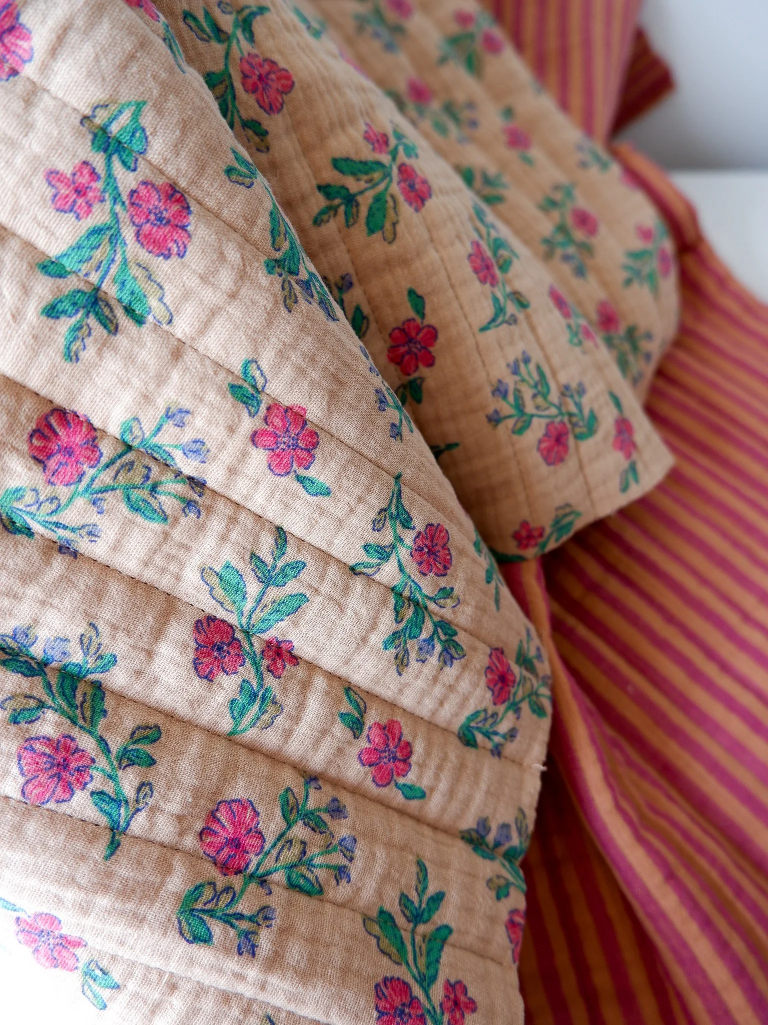 Tissu double gaze matelassée Lina ♡ Matelassage vertical