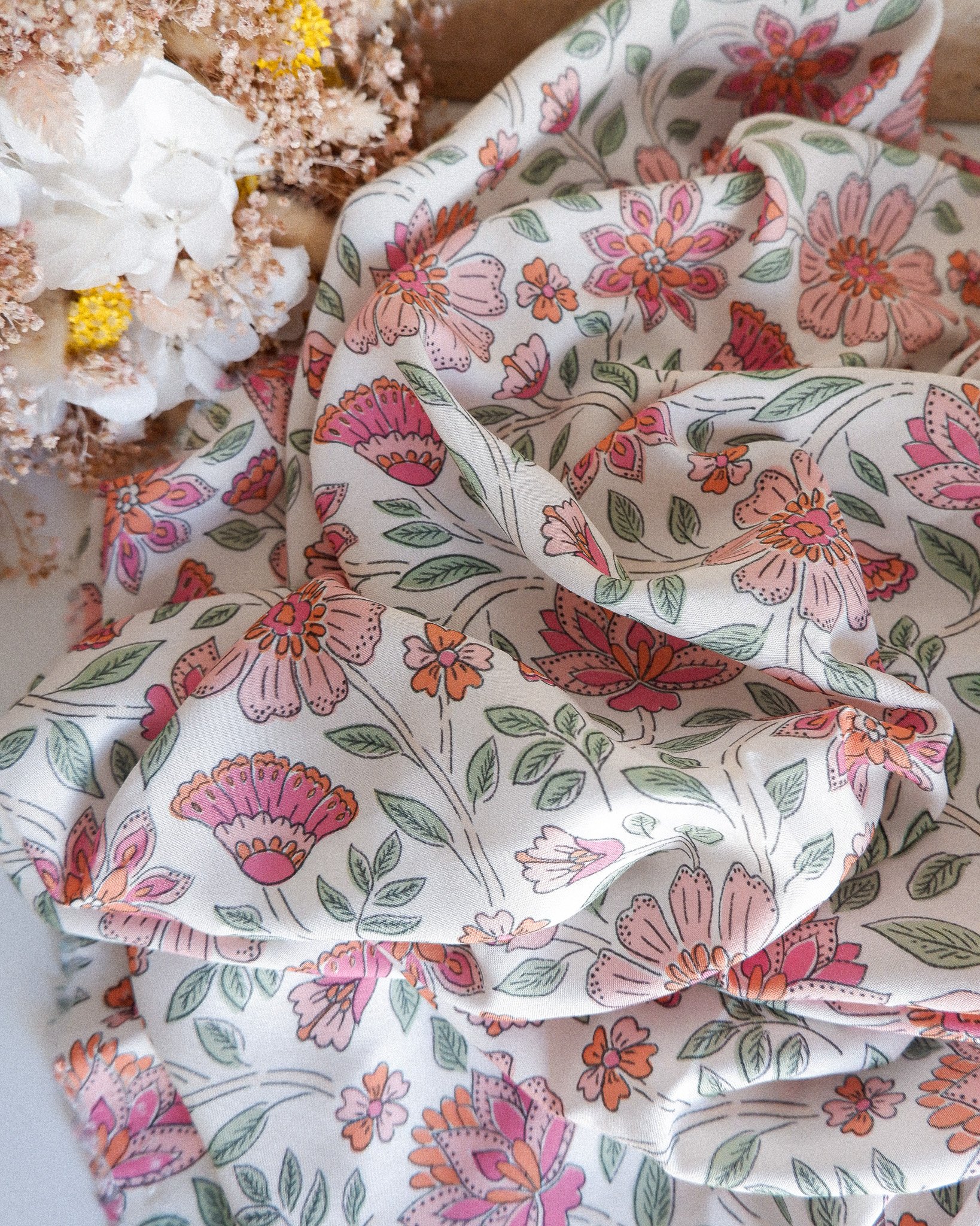 Tissu viscose Ecovéro motif indien www.jolieboho.com (8).jpg