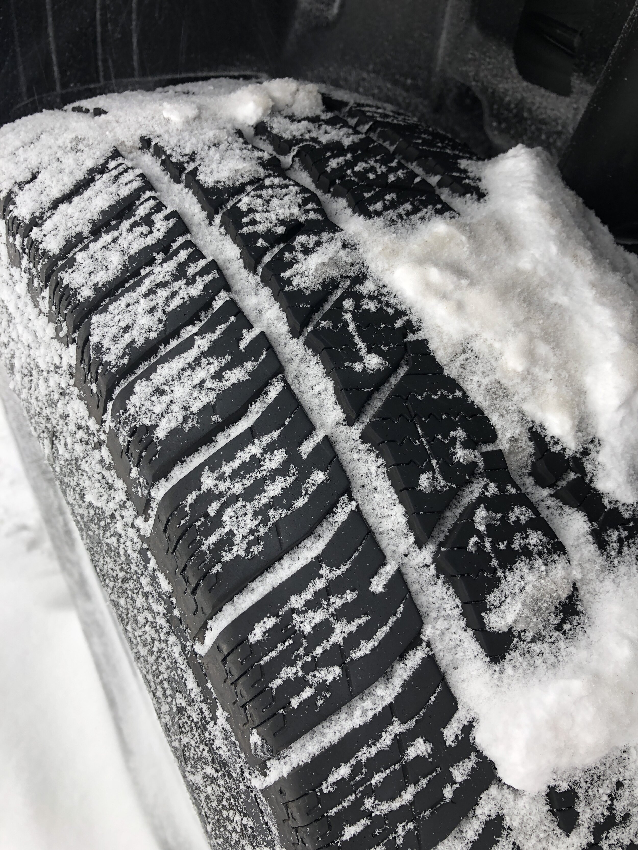 Continental Winter Review: Tire VanContact —