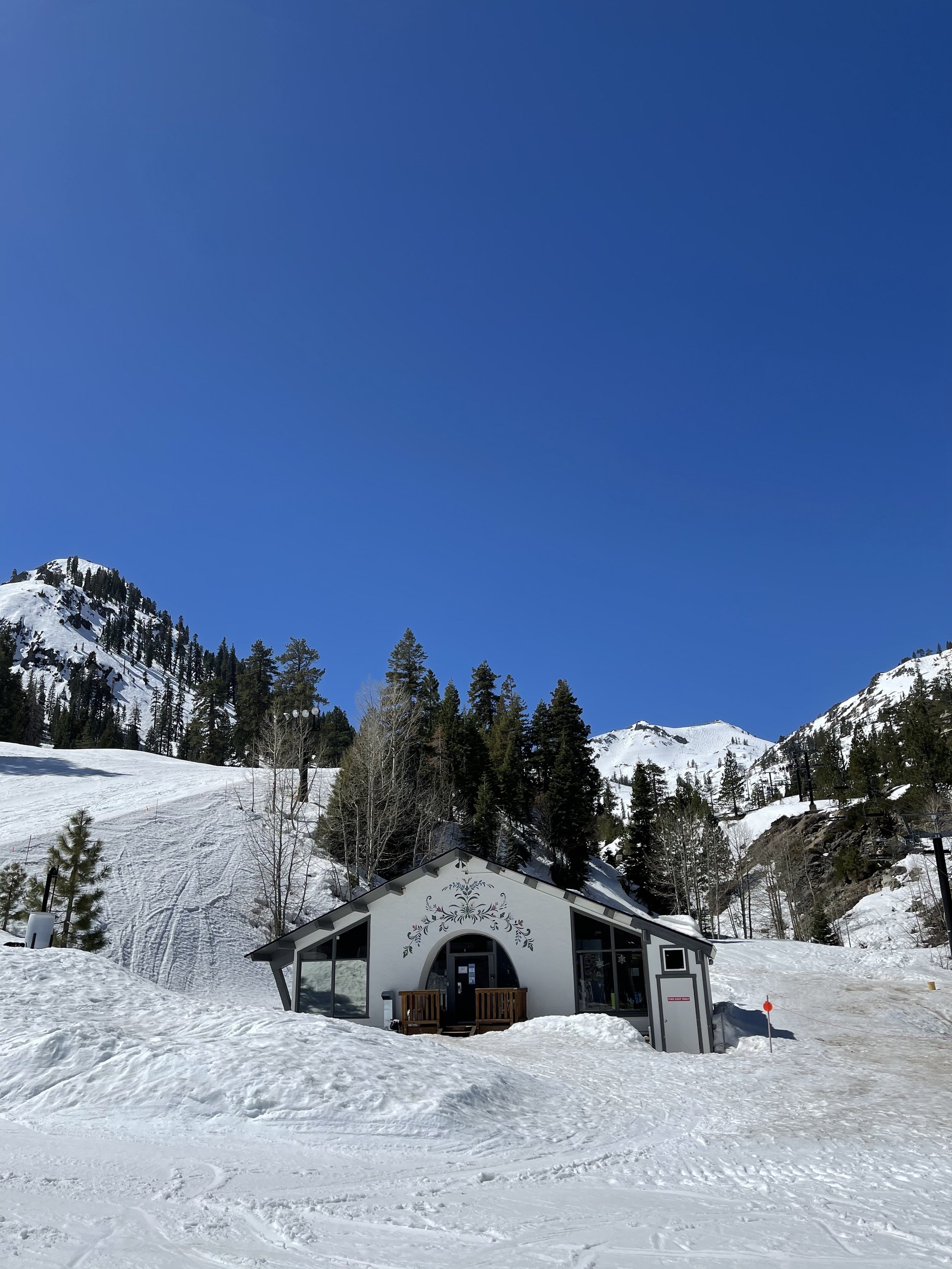 chapel_squaw_valley_snow.jpg