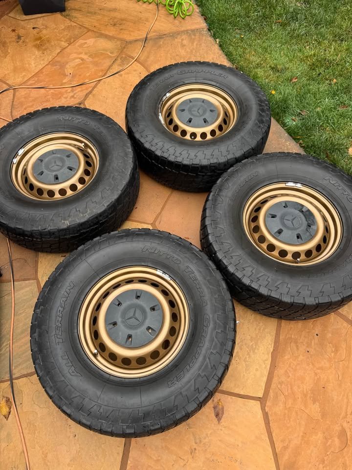 Nitto_Terra_Grappler_4caps.jpg