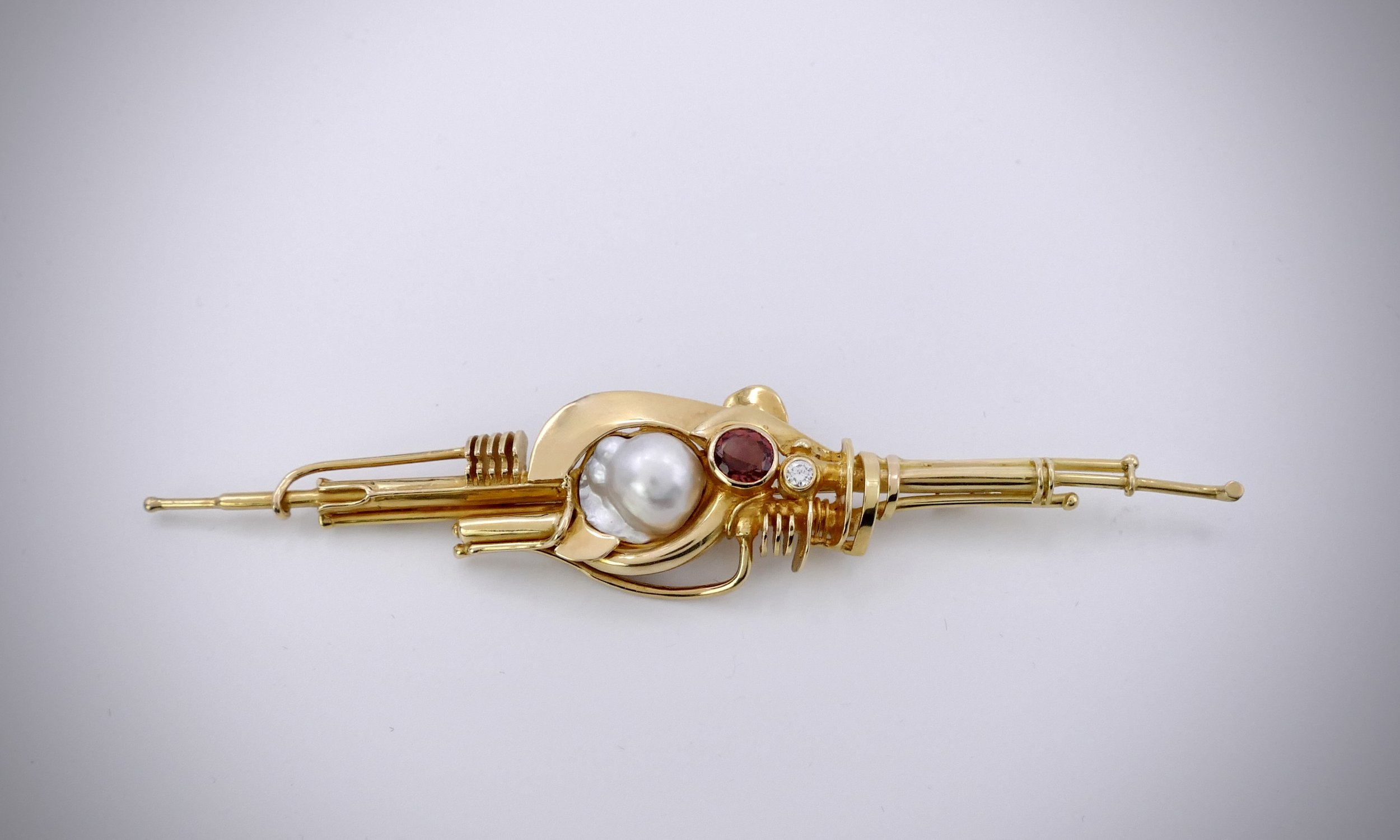 Fernand-Demaret-Studio_gold-pearl-tourmaline-diamond_brooch-pendant-3.jpeg