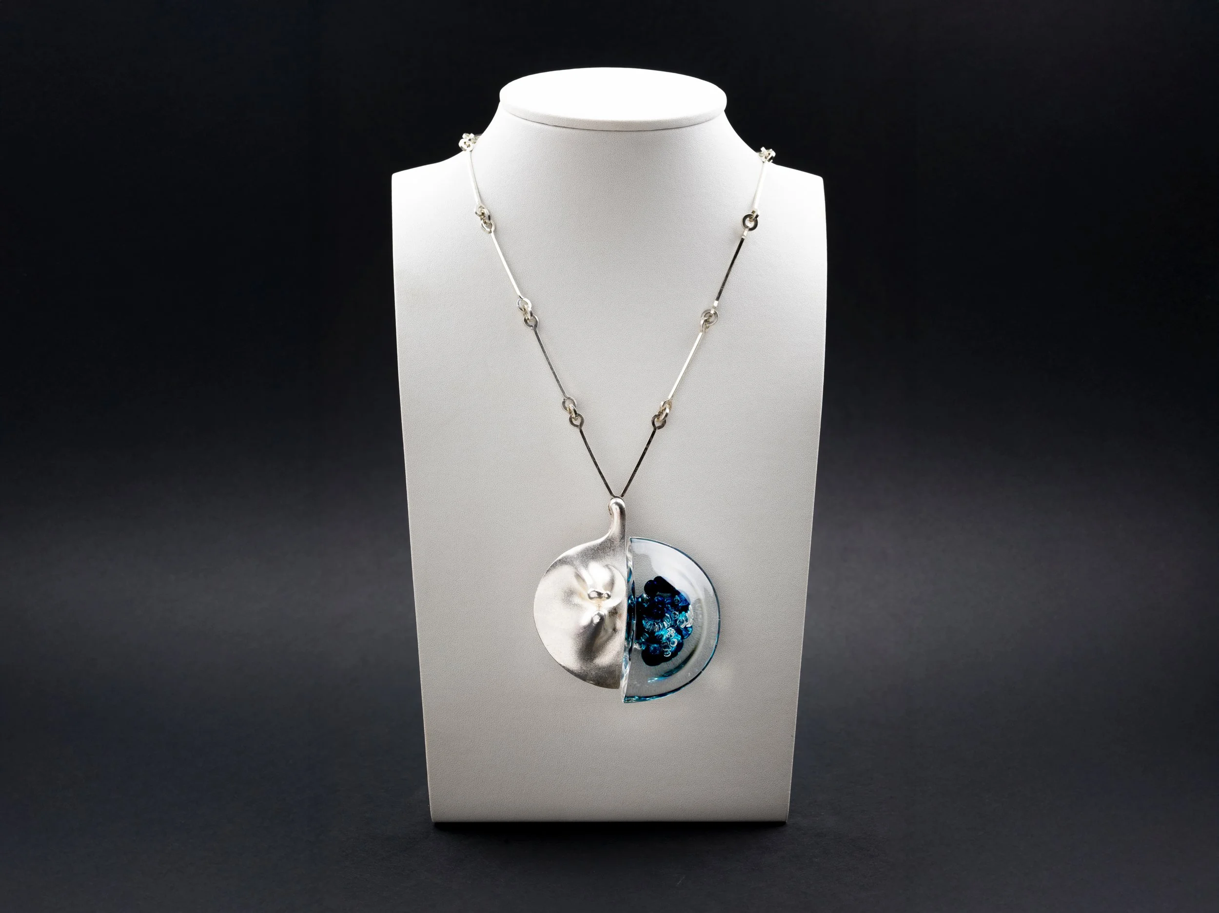 Bjorn Weckstrom KILIMANJARO necklace Lapponia 1.jpg