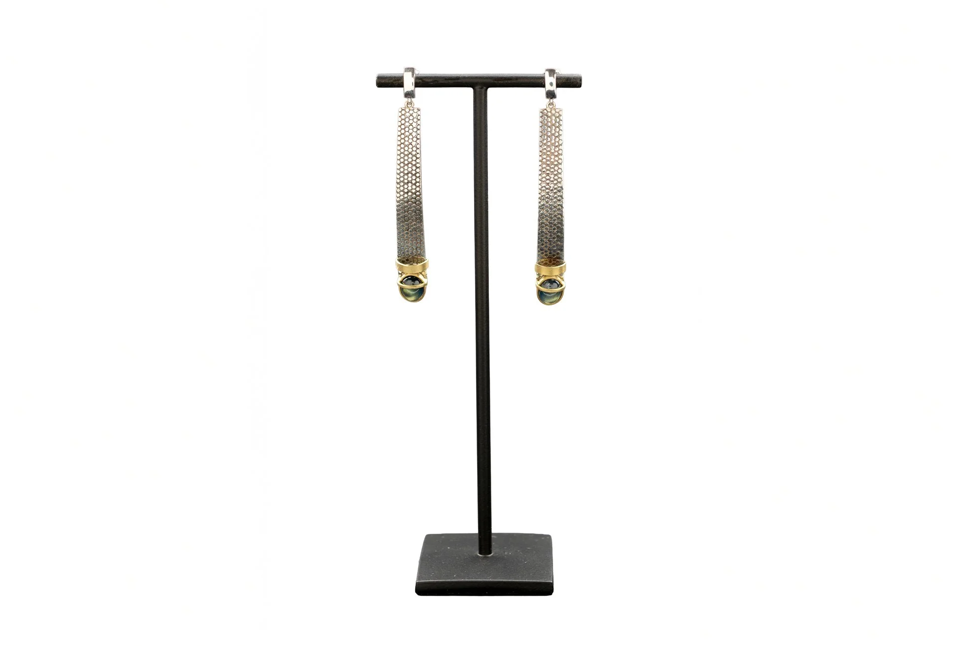 Janine Renard Trame unique pair of earrings 2.jpg