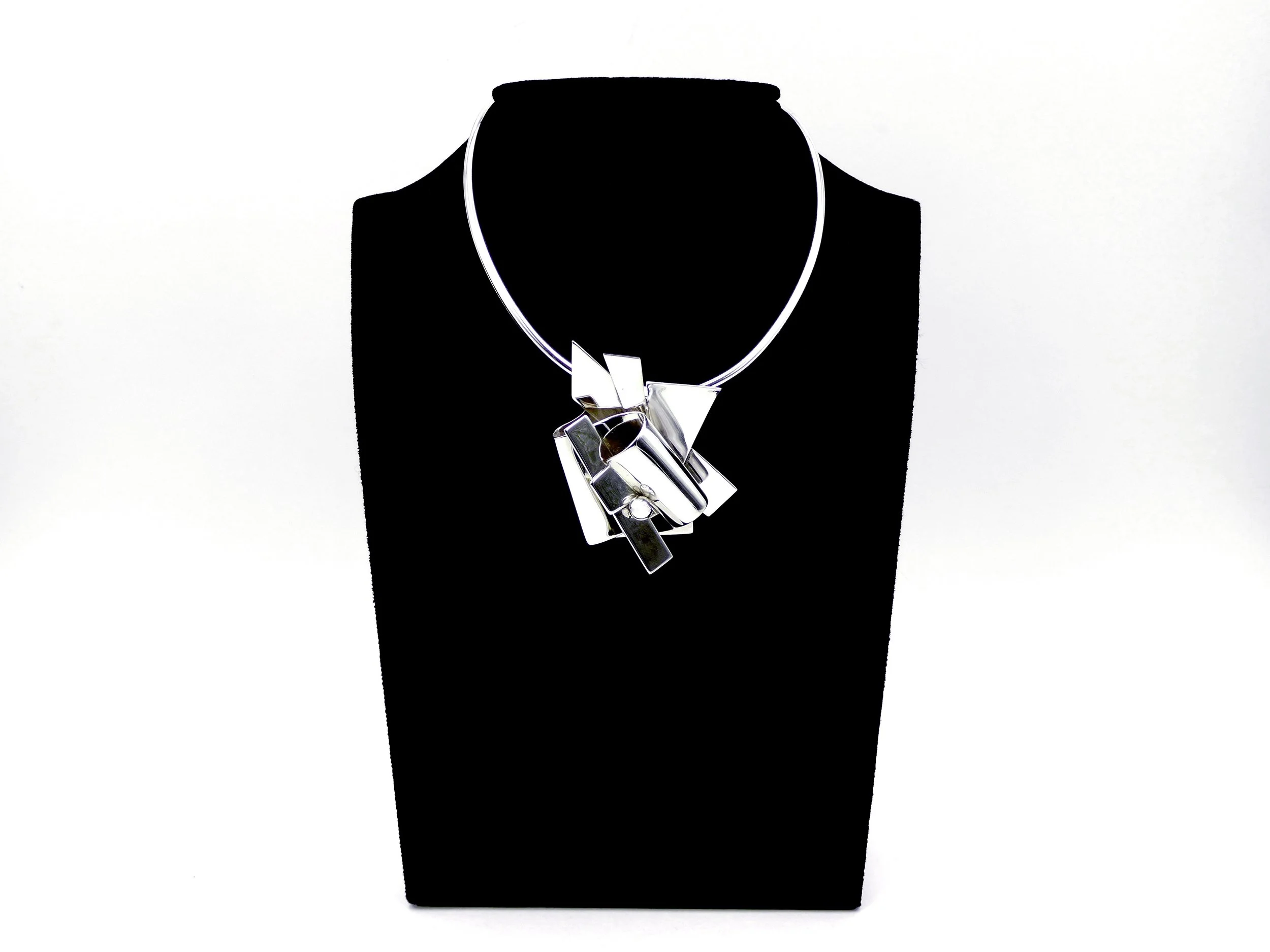 sophia-vari-Egina-silver-brooch-pendant-4.JPG