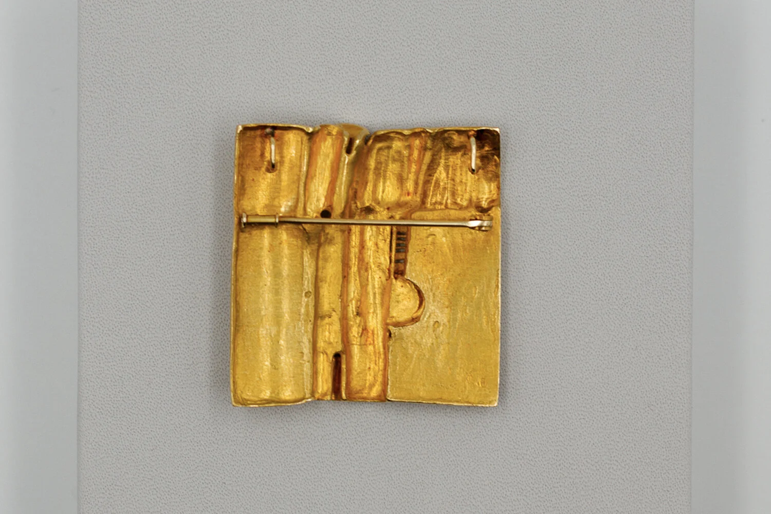 Fernand Demaret an abstract gold brooch