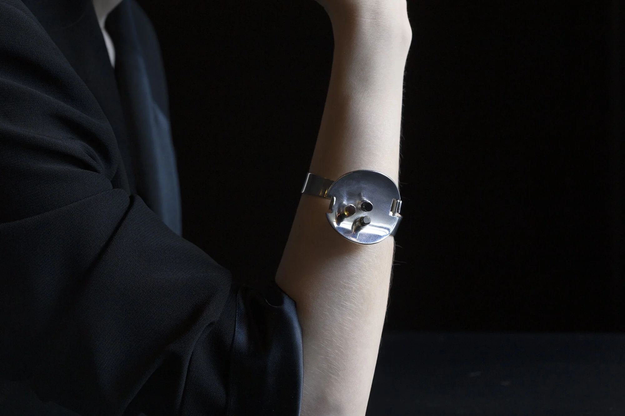 Bent Knudsen silver and smokey quartz bangle argent