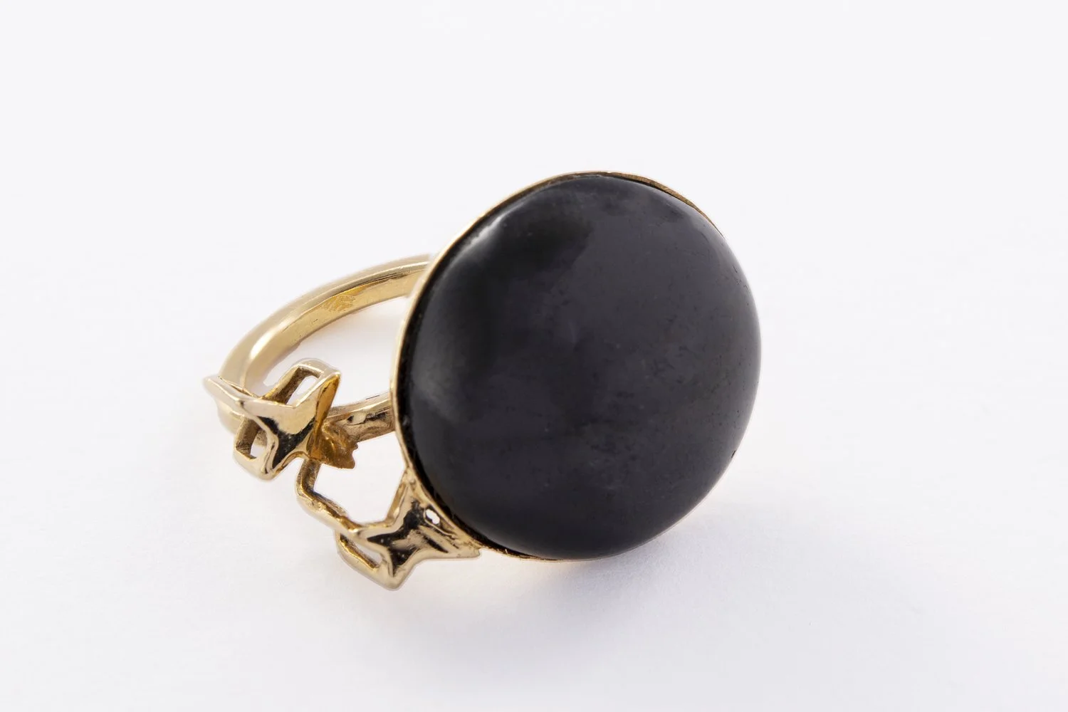 Jean Vendome a Gold and Star Quartz Ring