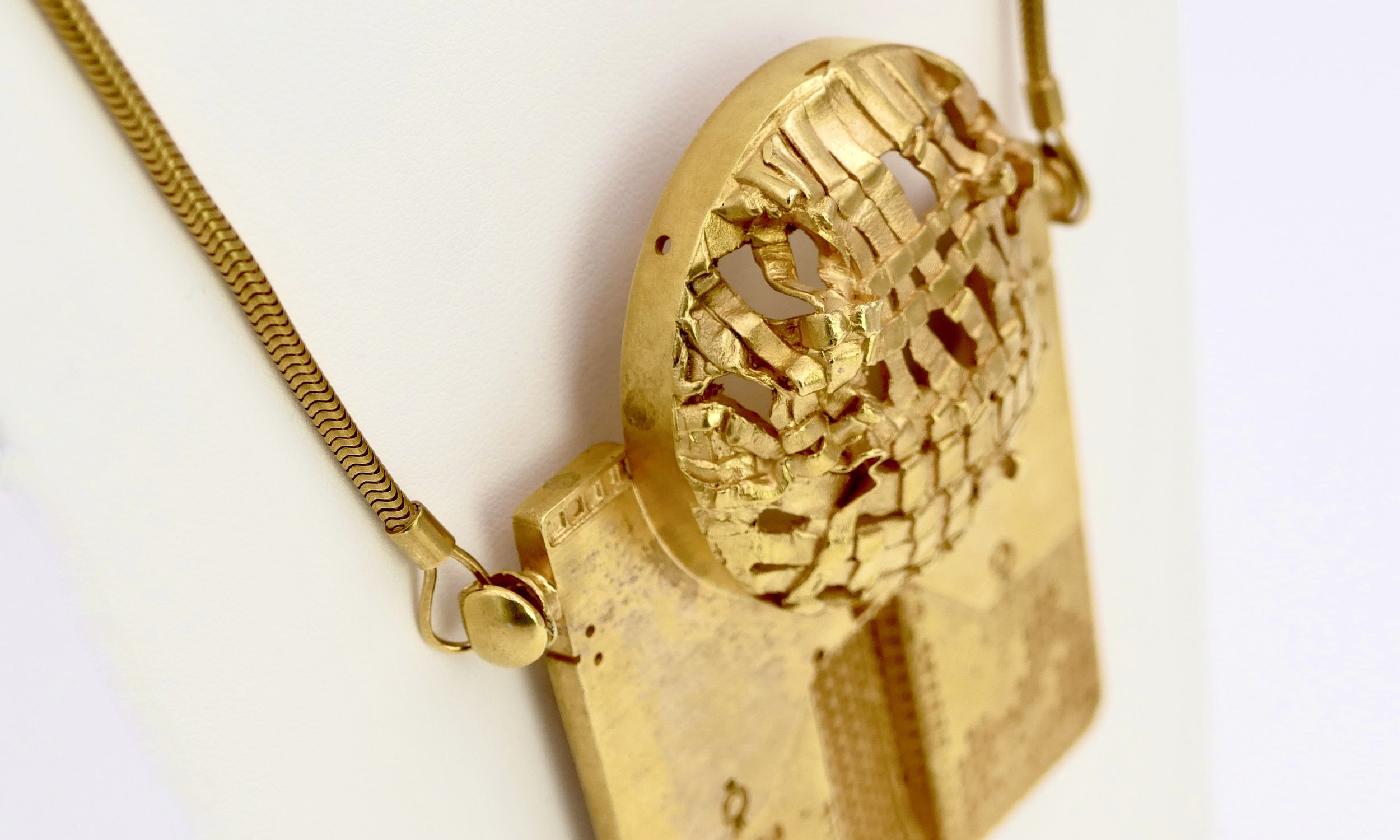 Emile-souply-abstract-gilded-silver-large-pendant-5.jpeg