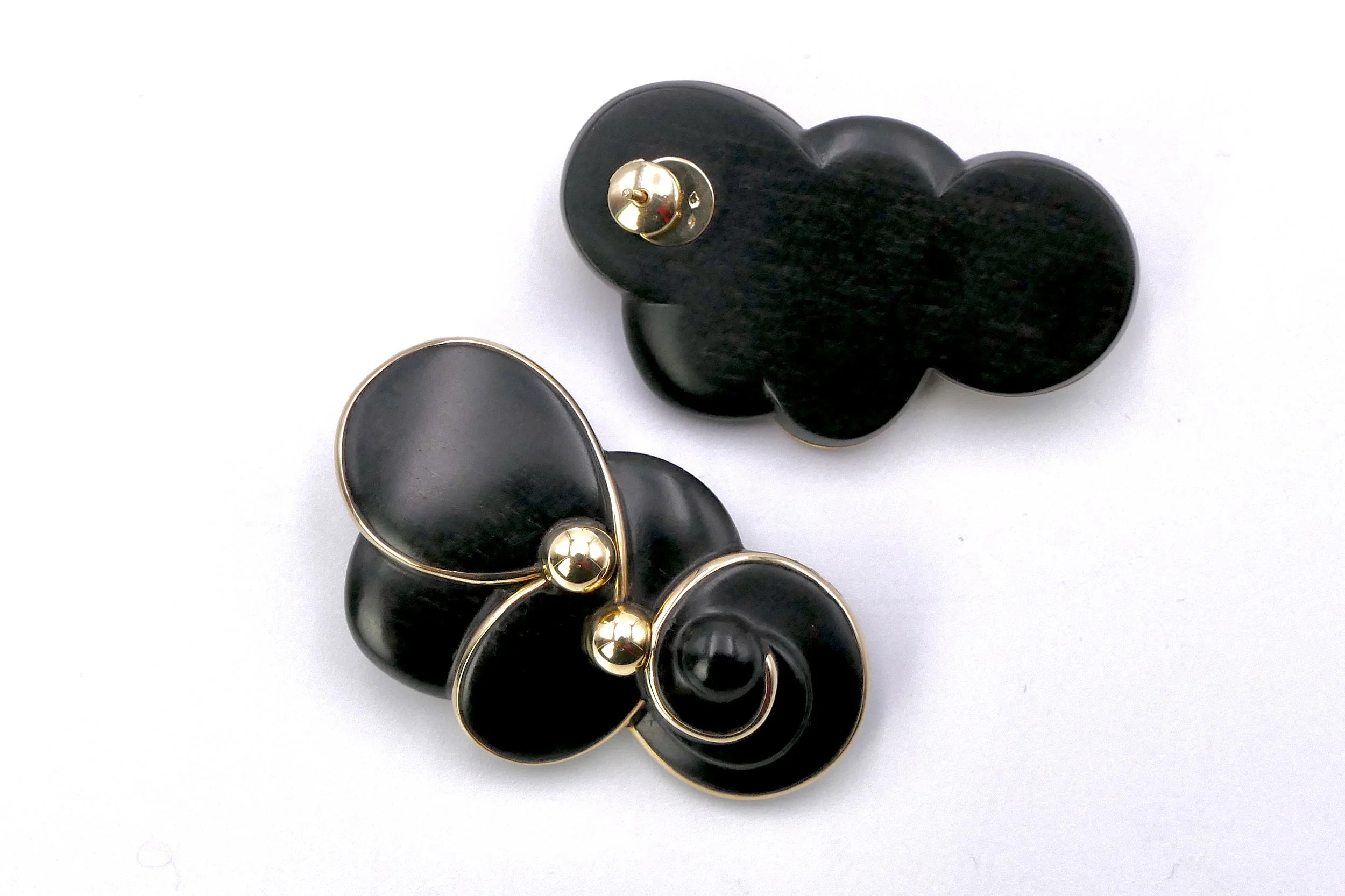 sophia vari sousta ebony gold earrings 2.JPG