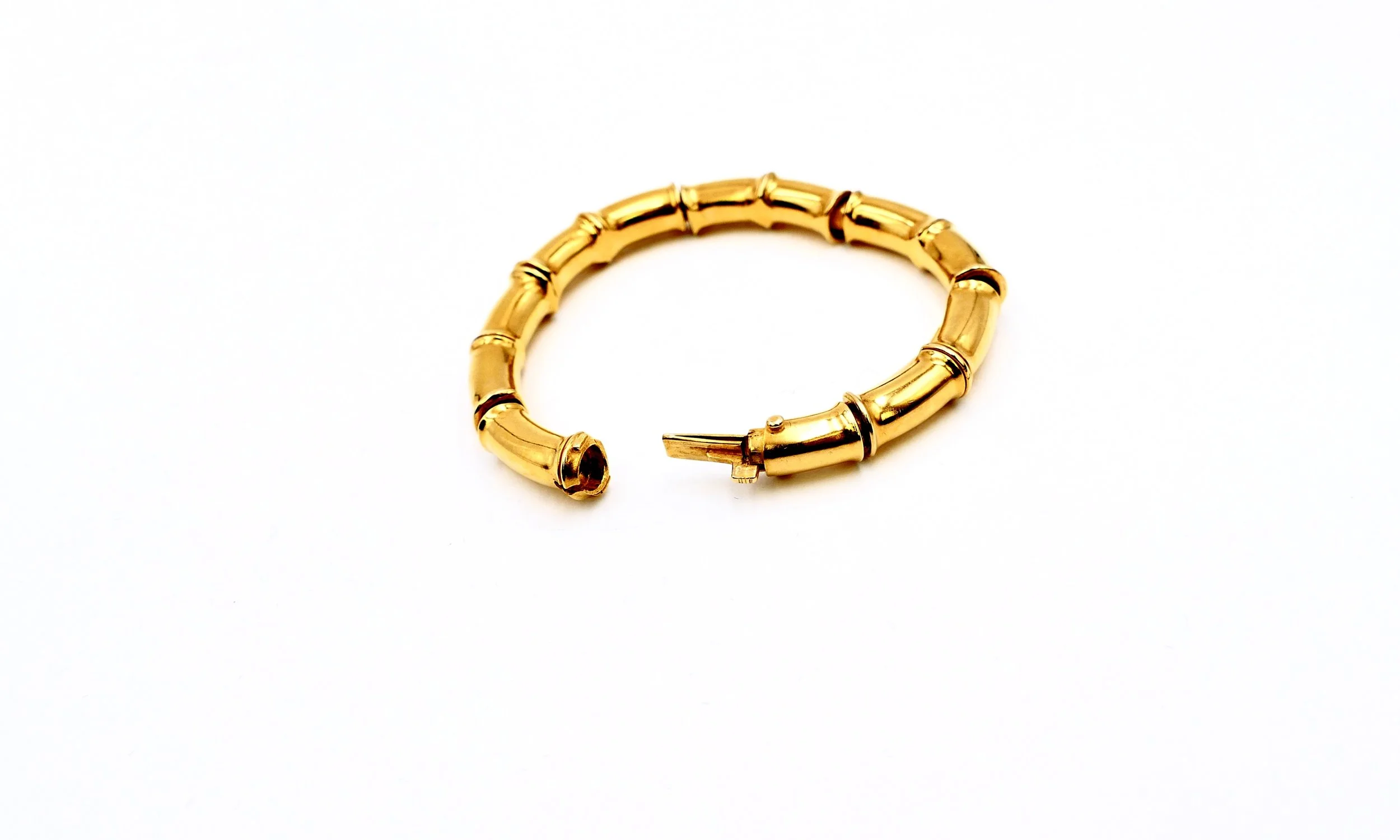 fernand-demaret-studio-coriolan-bamboo-collection-gold-bracelet-3.JPG