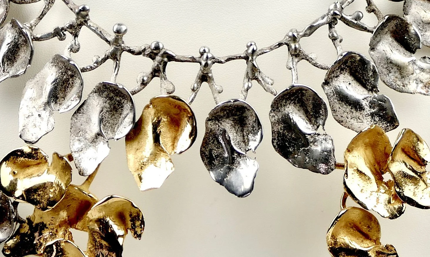 rene-julien-petales-unique-gold-silver-necklace-2.jpg