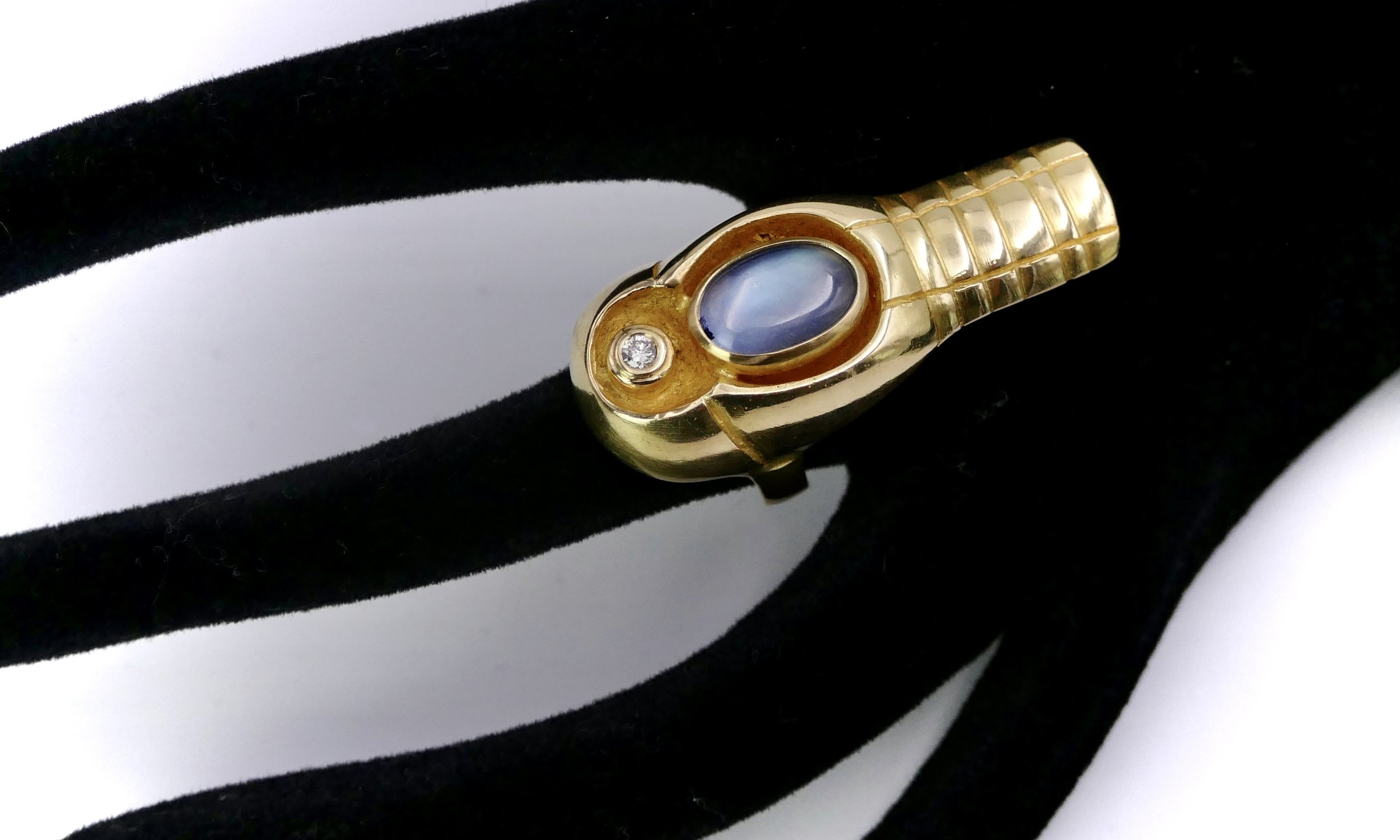 Claude-Wesel-moonstone-diamond-long-ring-3.jpeg