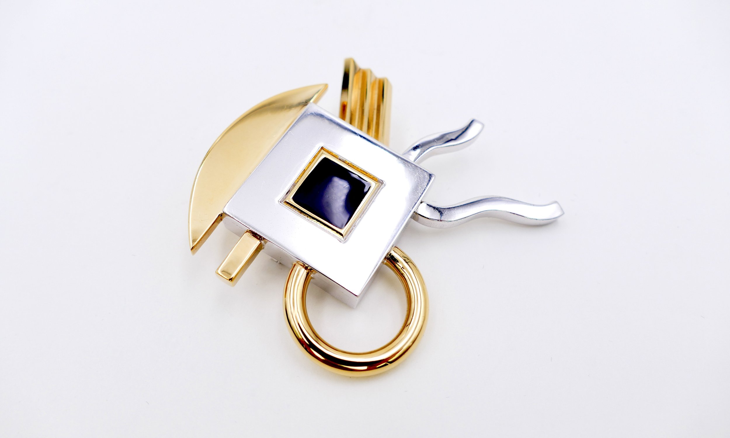 Ettore SOTTSASS CLeto Munari brooch-pendant gold silver plated brass 2.JPG