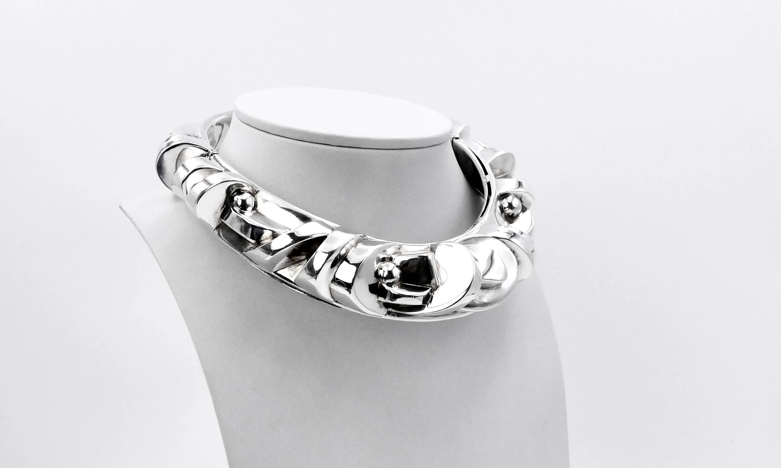 Sophia Vari aglaé silver necklace 3.JPG