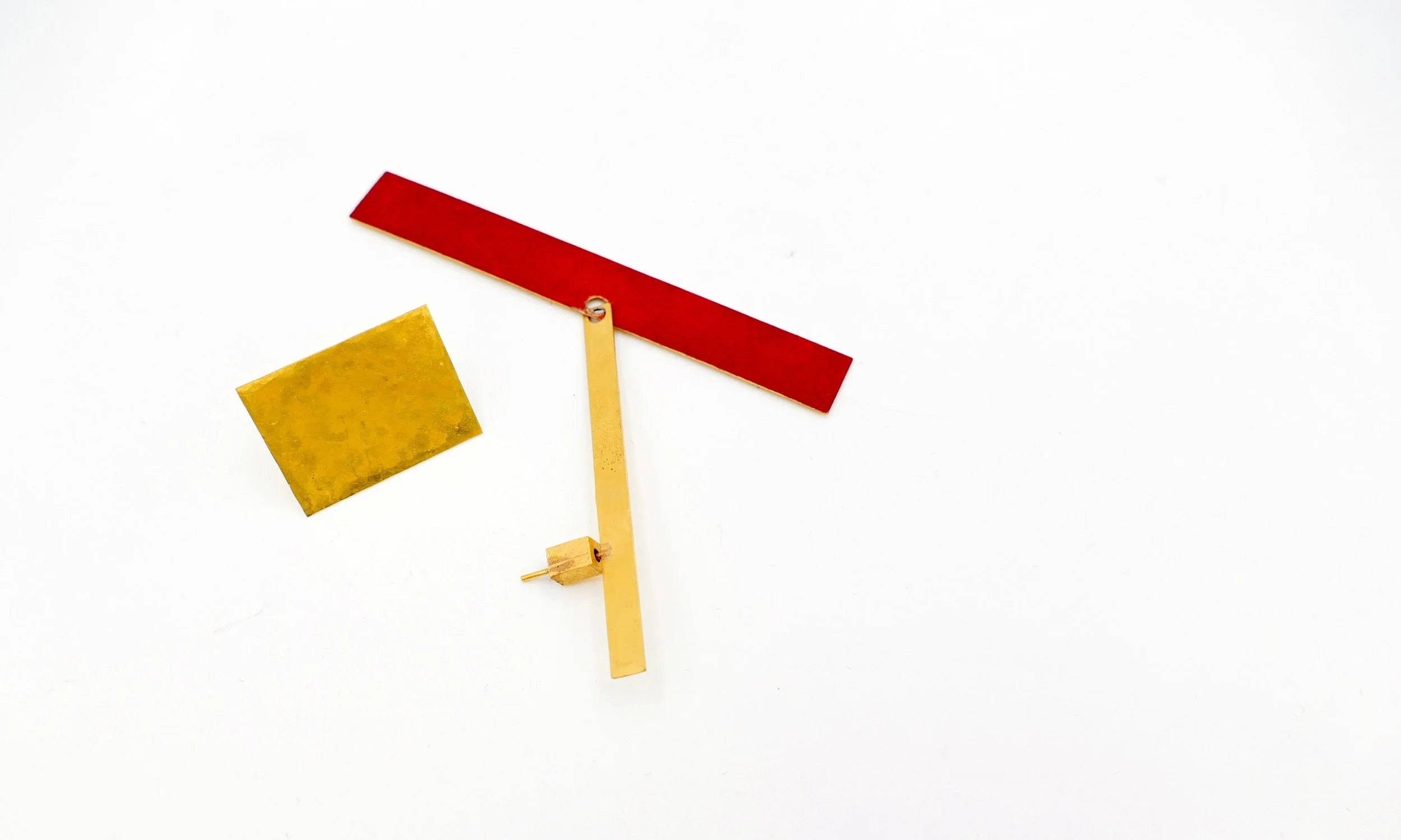 Giampaolo Babetto gold red pigment earrings 2.JPG