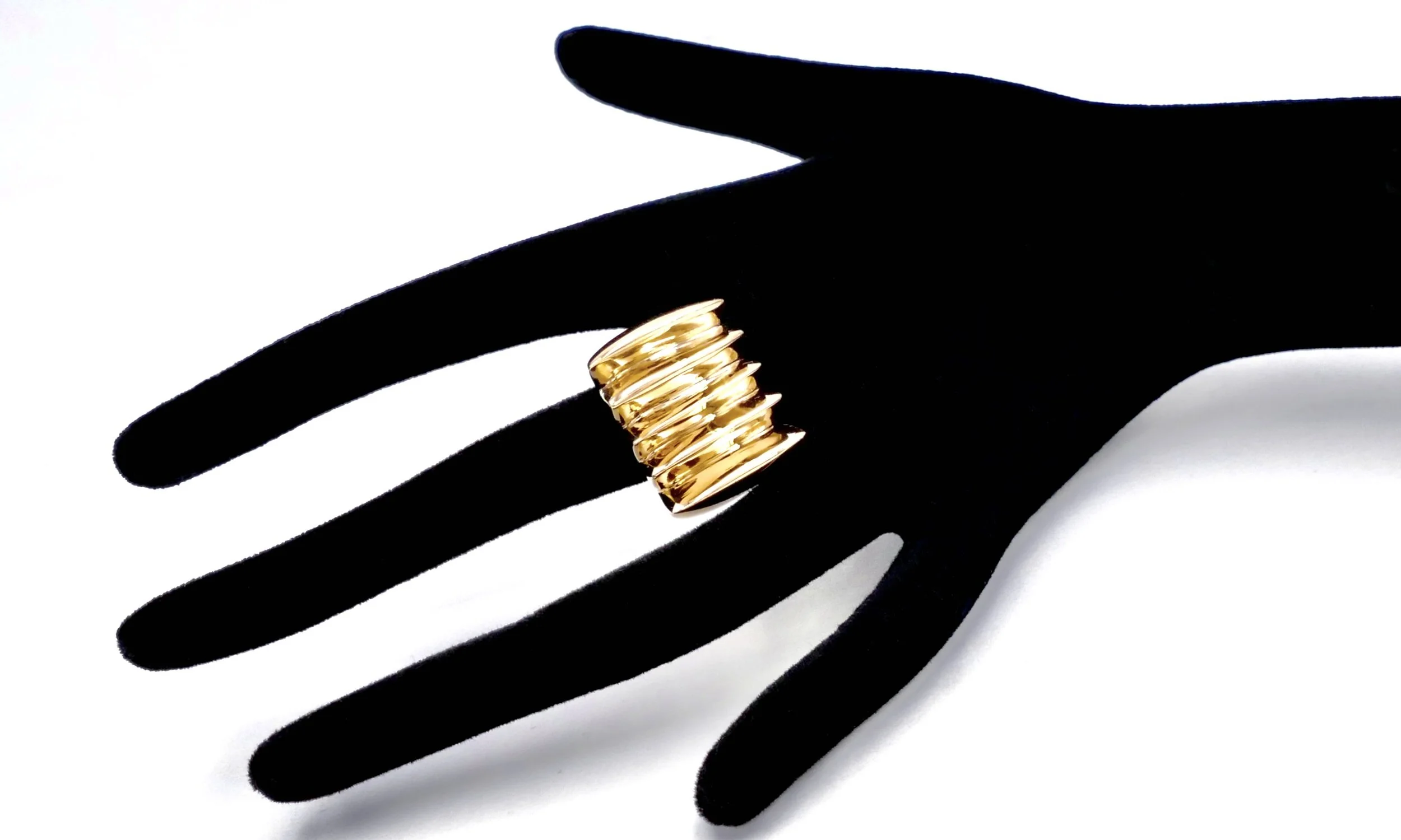giorgio-facchini-approfondire-percosi-unique-abstract-ring-3.jpeg