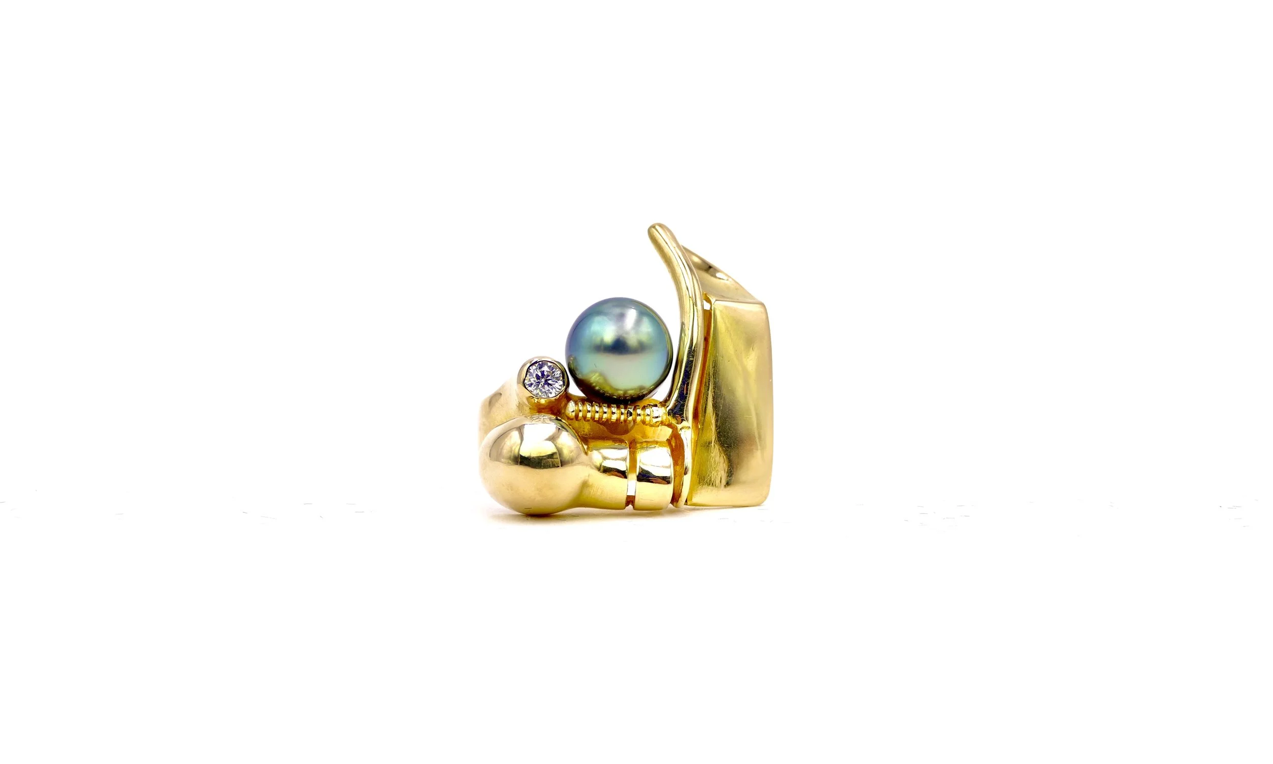 Claude Wesel gold, diamond &  Tahiti pearl ring