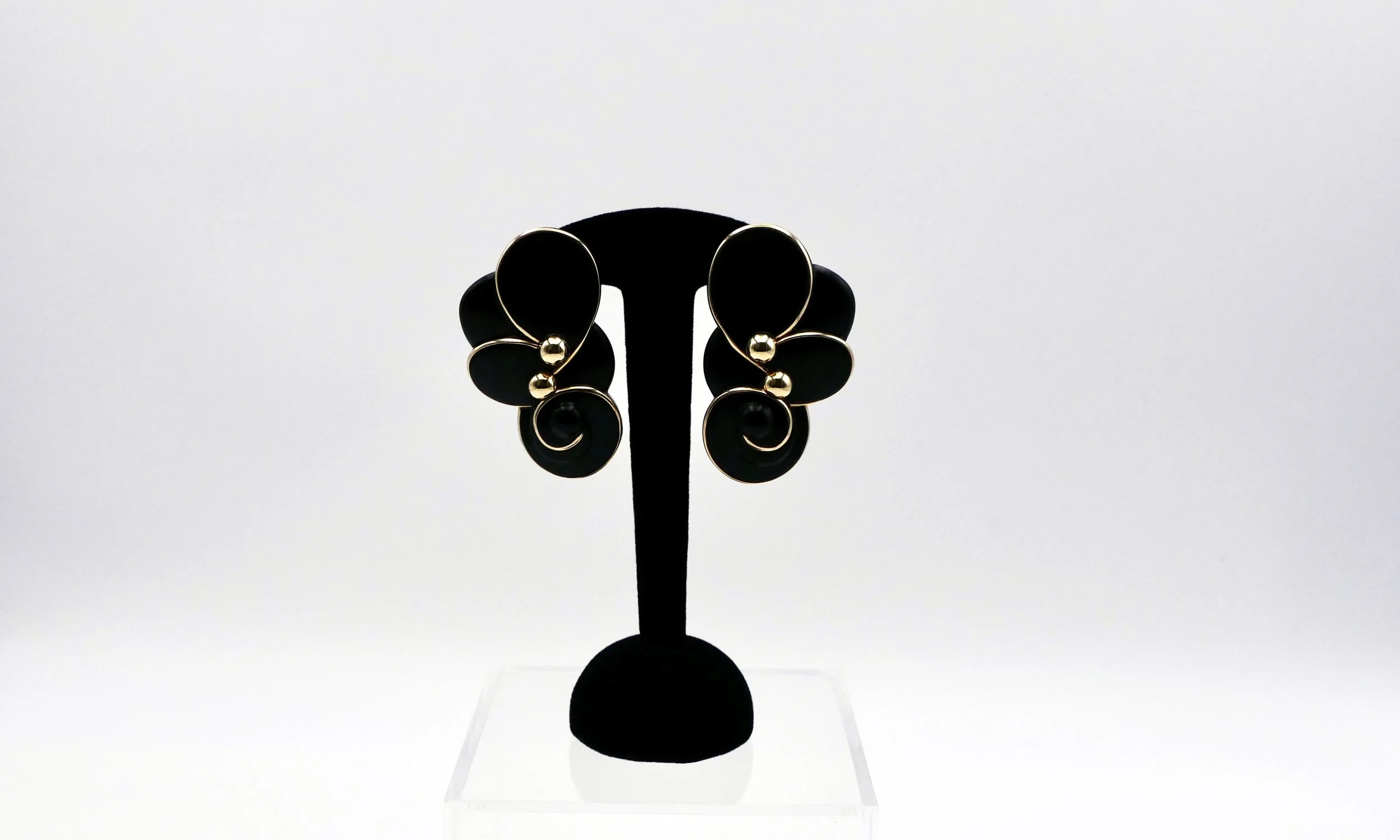 Sophia Vari “Sousta” ebony and gold earrings