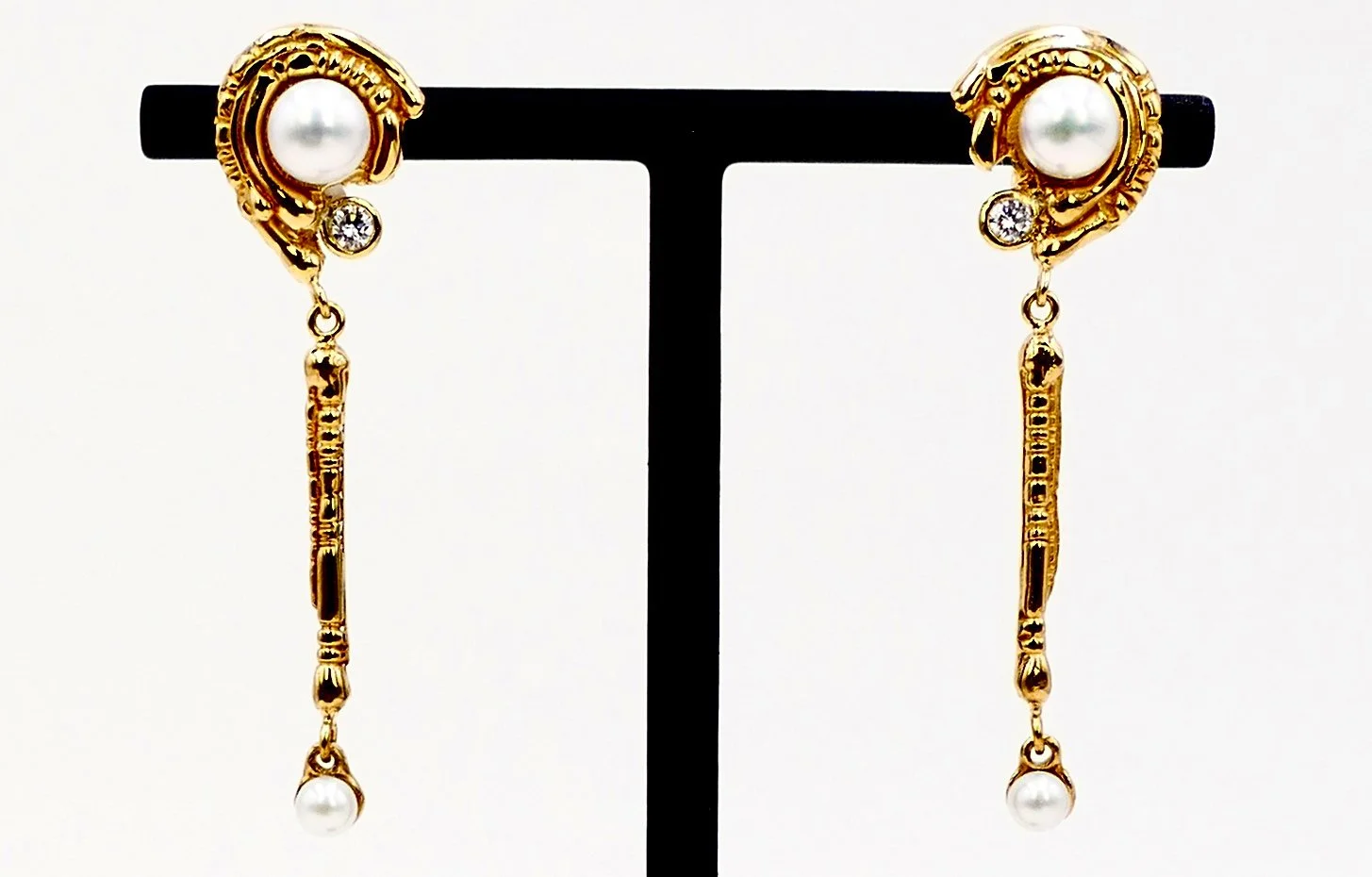 claude wesel perle d'or gold diamond earrings 2.jpg
