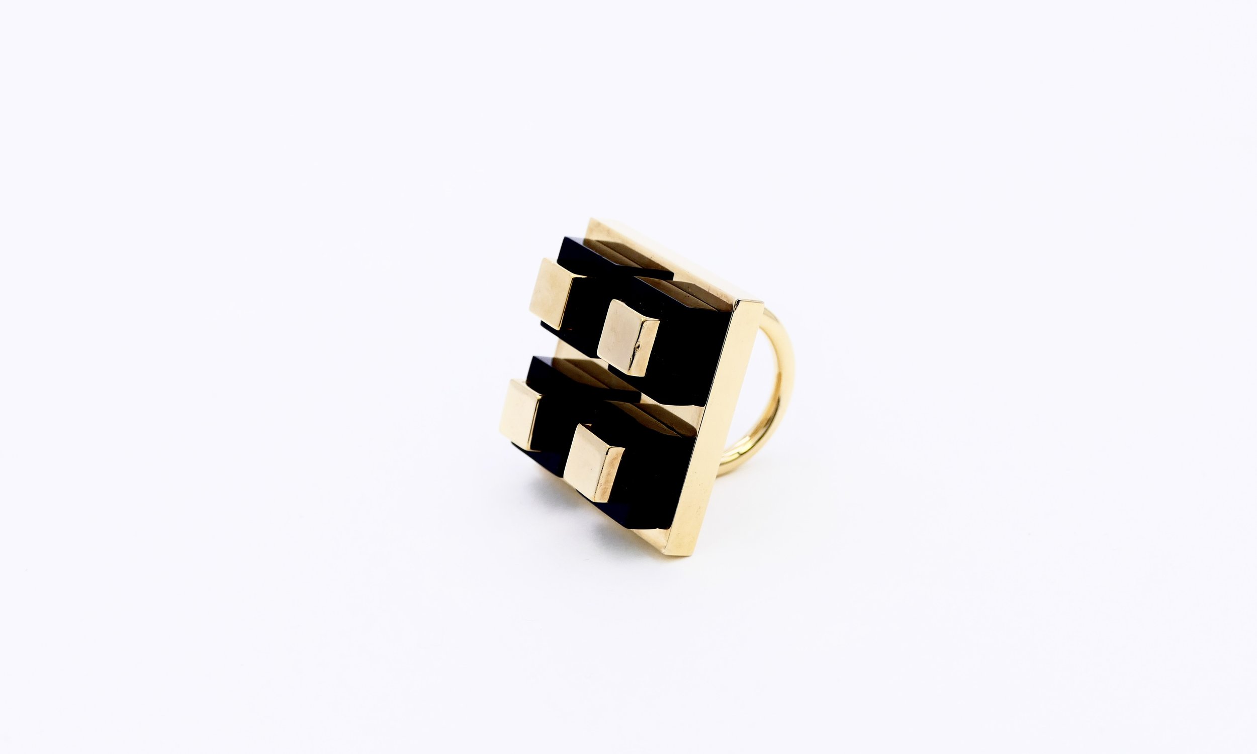 ettore-sottsass-poker-gilded-silvr-ring-cleto-munari-4.JPG