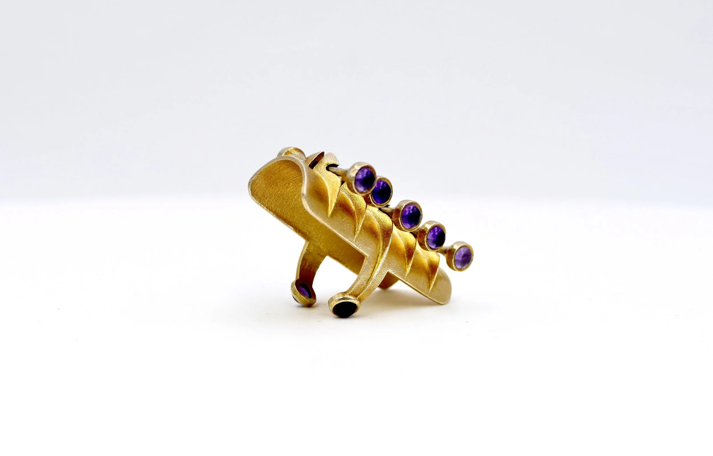 Irakli Nasidze kinetic ring amethyst cabochons 4.JPG