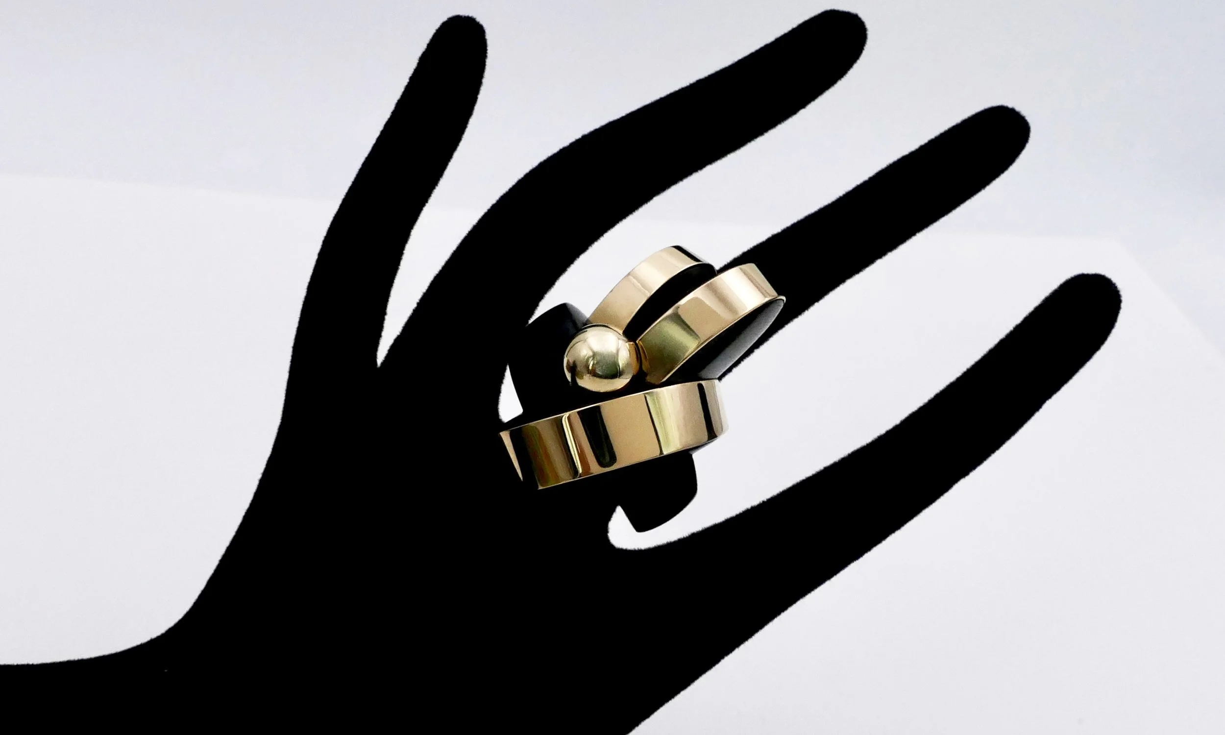 sophia vari tantale gold ebony ring 2.JPG