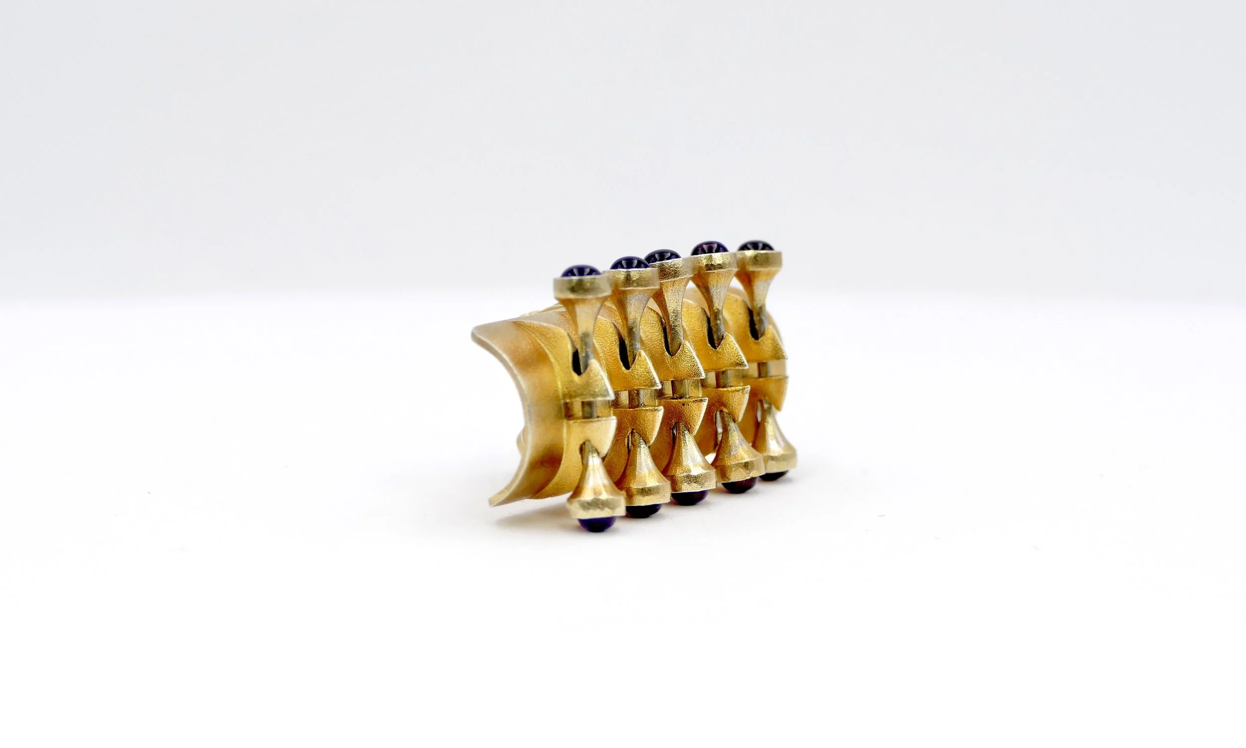 Irakli Nasidze kinetic ring amethyst cabochons 6.JPG